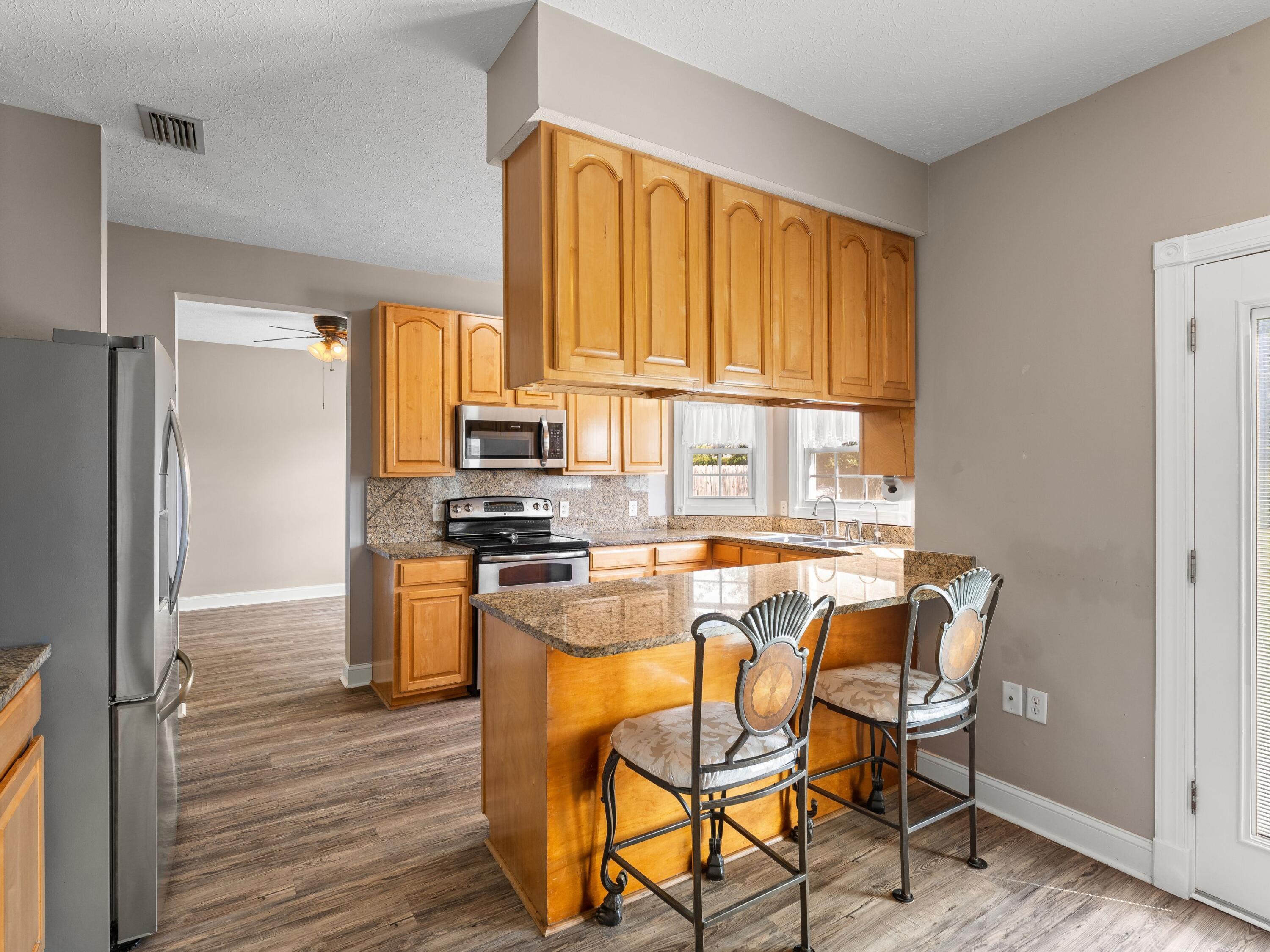 LYNN HAVEN - Residential