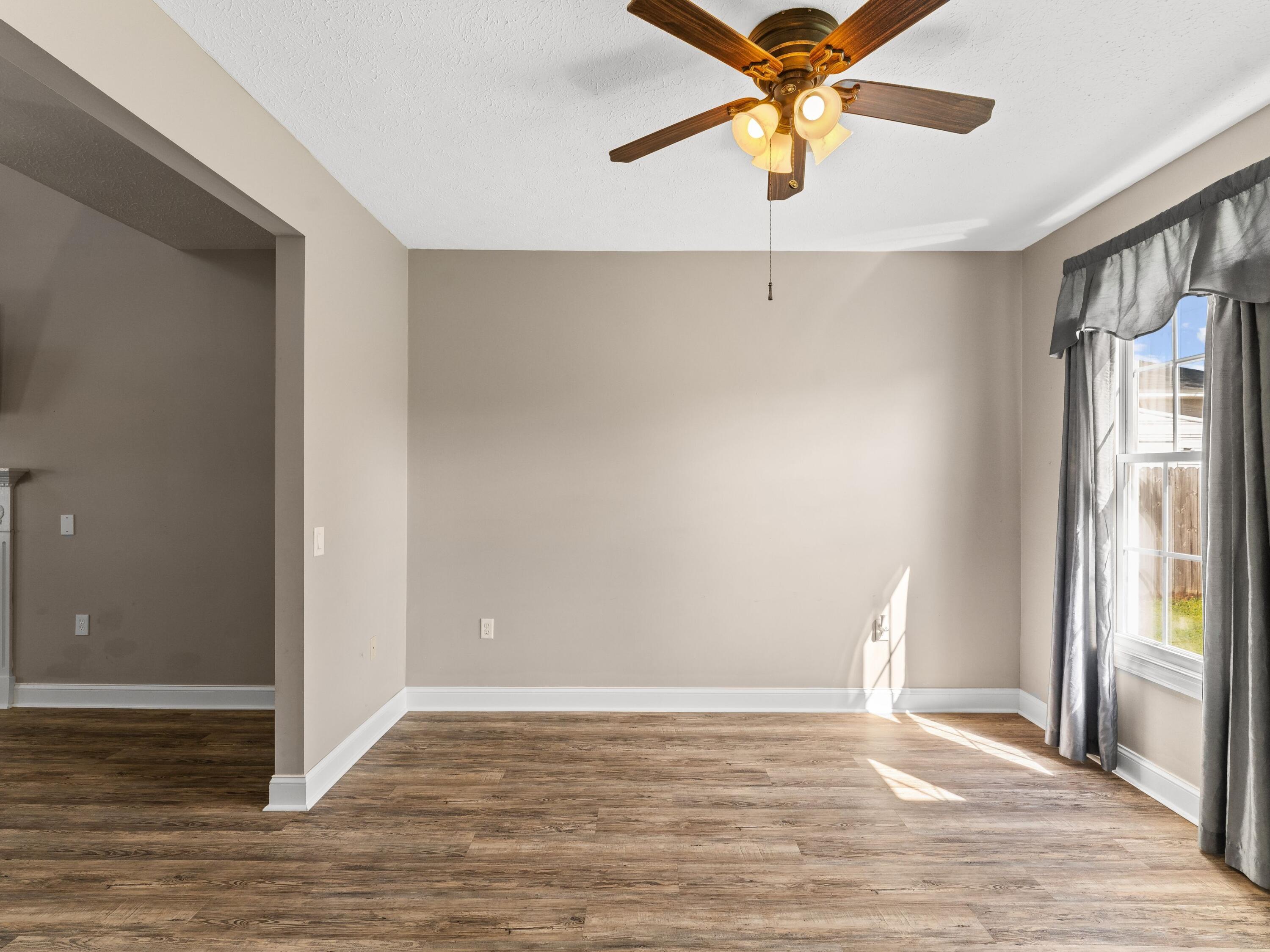 LYNN HAVEN - Residential