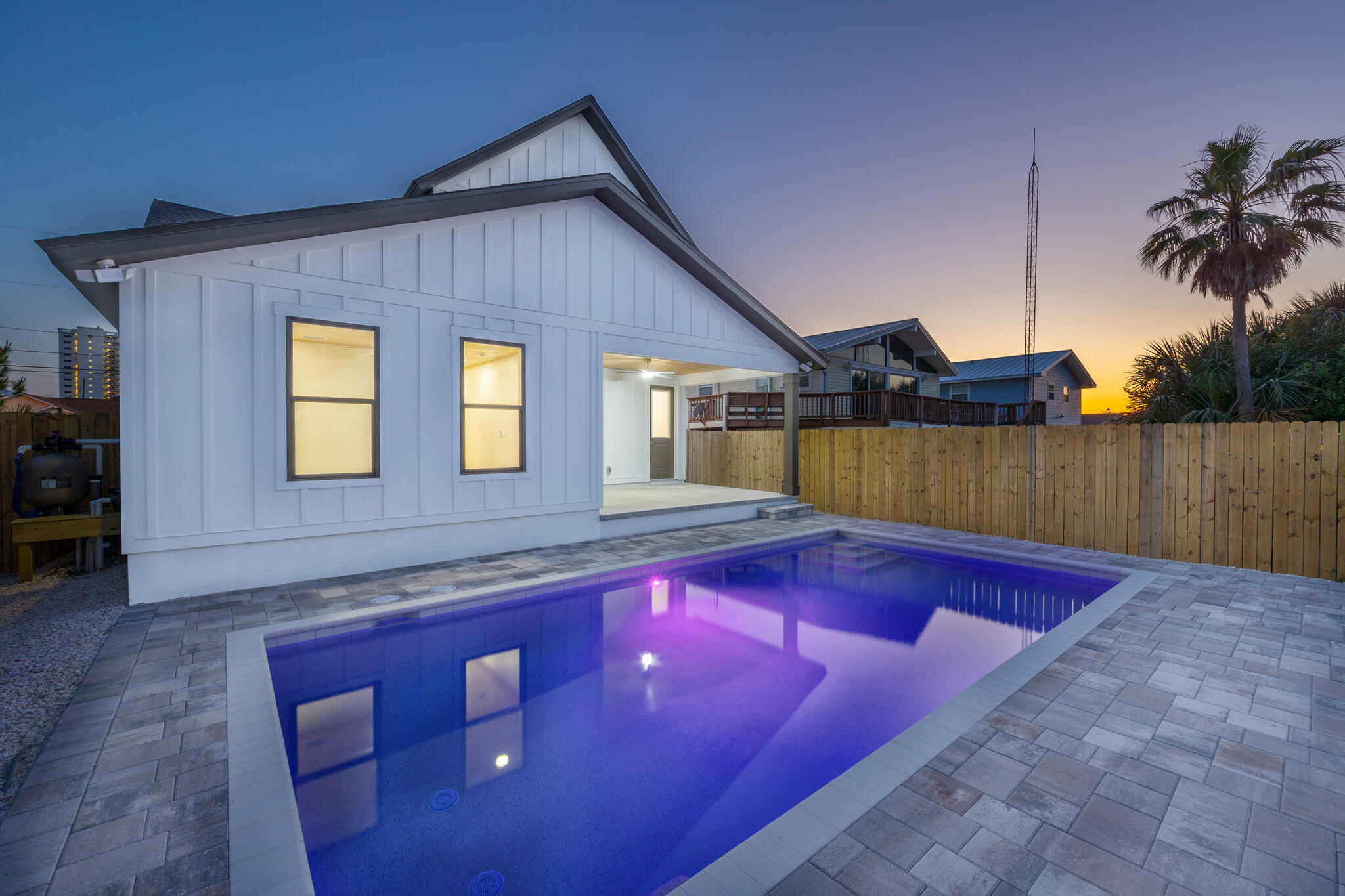 HOLIDAY BEACH UNIT 08 - Residential