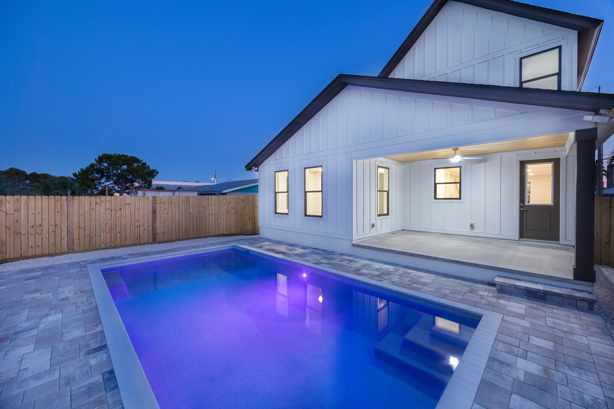 HOLIDAY BEACH UNIT 08 - Residential