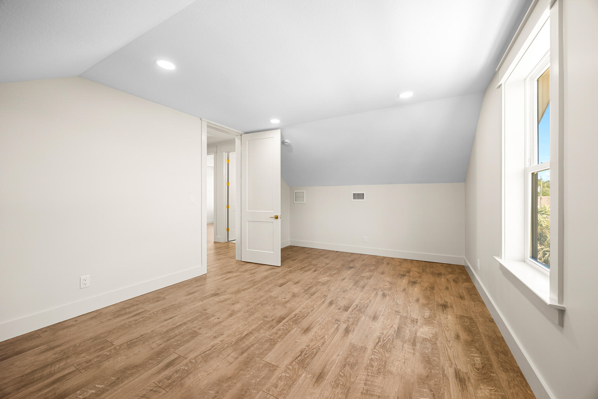 HOLIDAY BEACH UNIT 08 - Residential