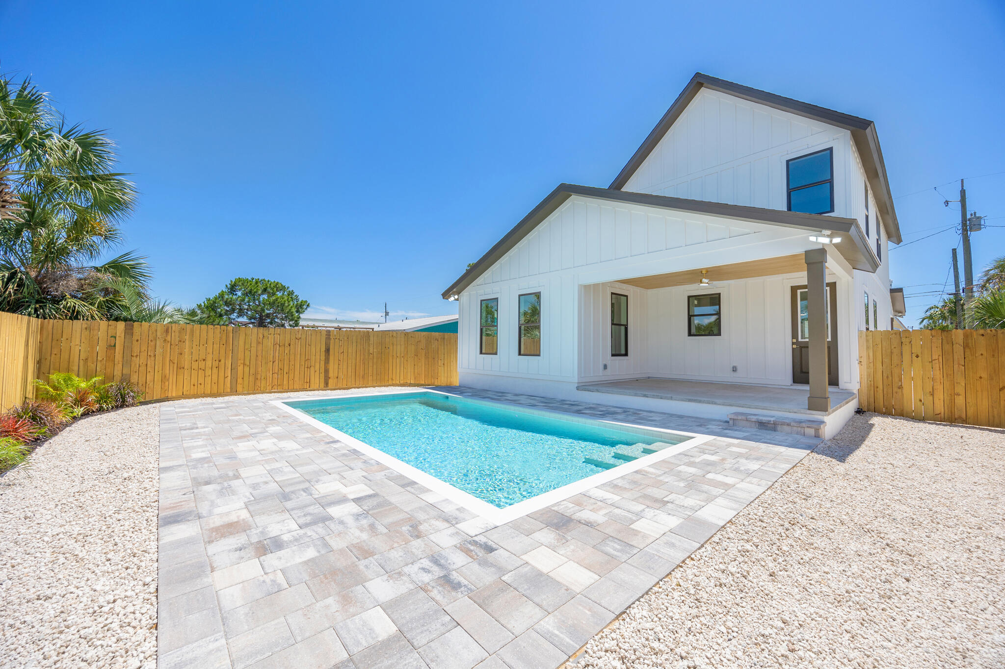 HOLIDAY BEACH UNIT 08 - Residential