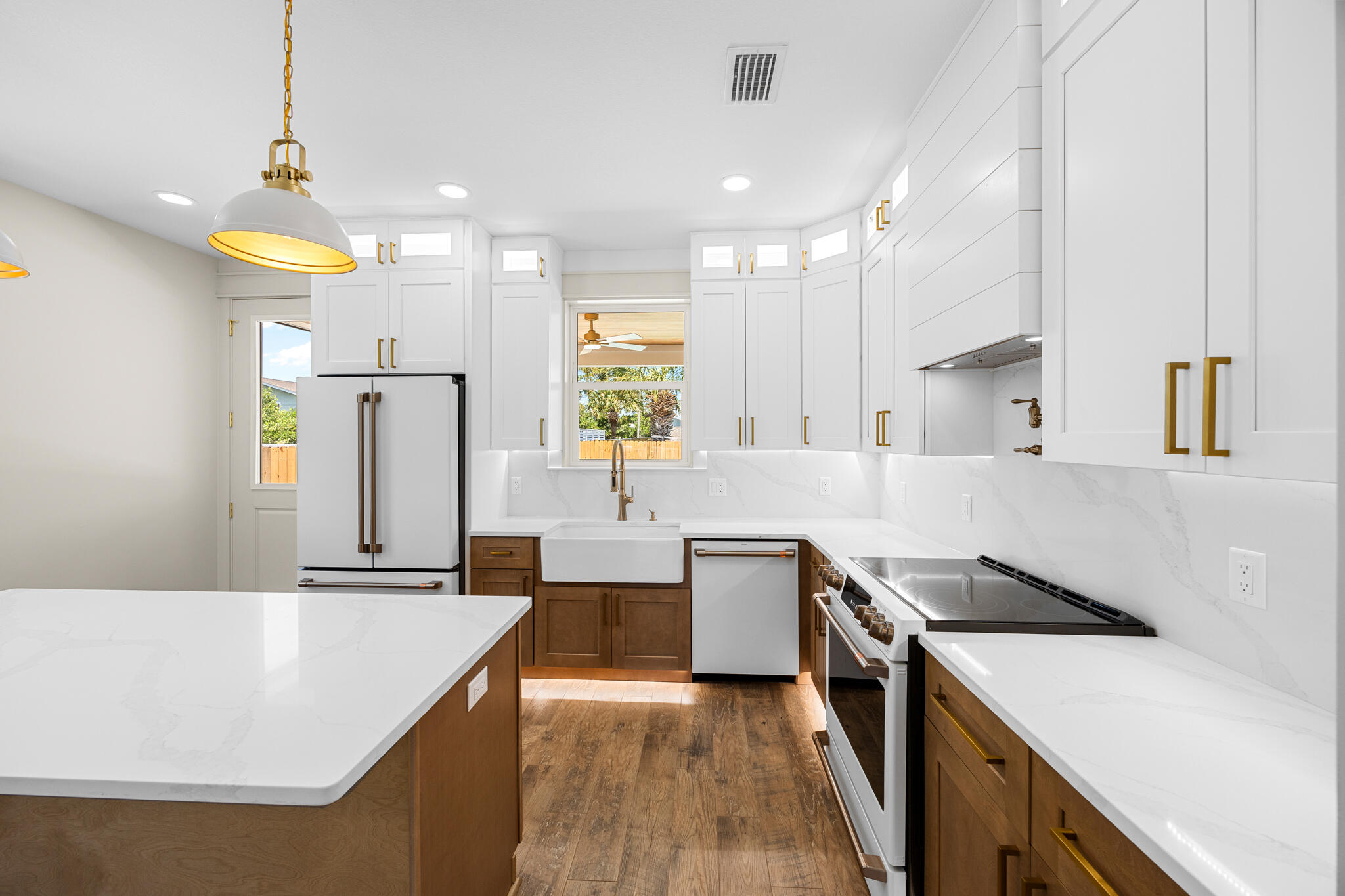 HOLIDAY BEACH UNIT 08 - Residential