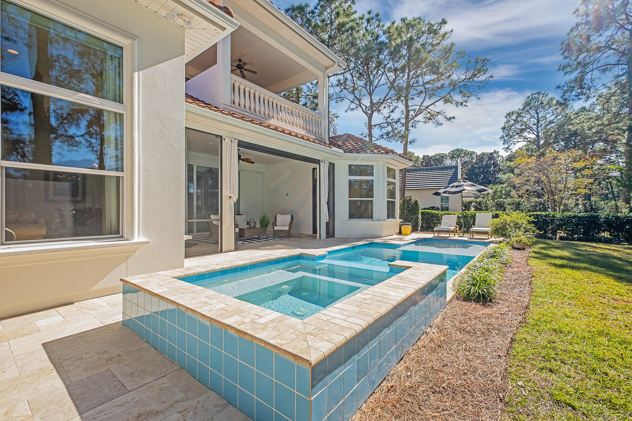 BURNT PINE - Residential