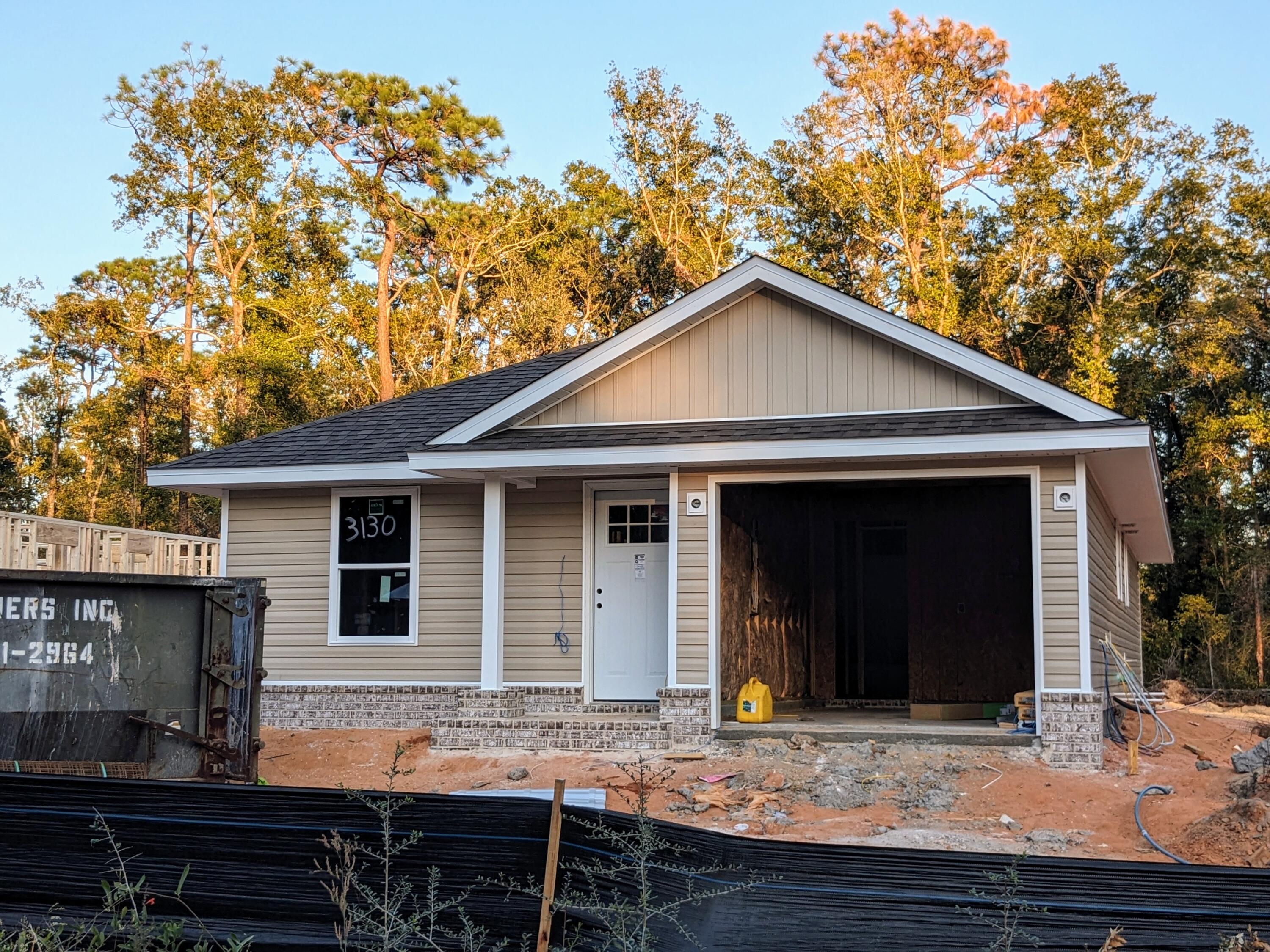 AVALON BEACH - Residential