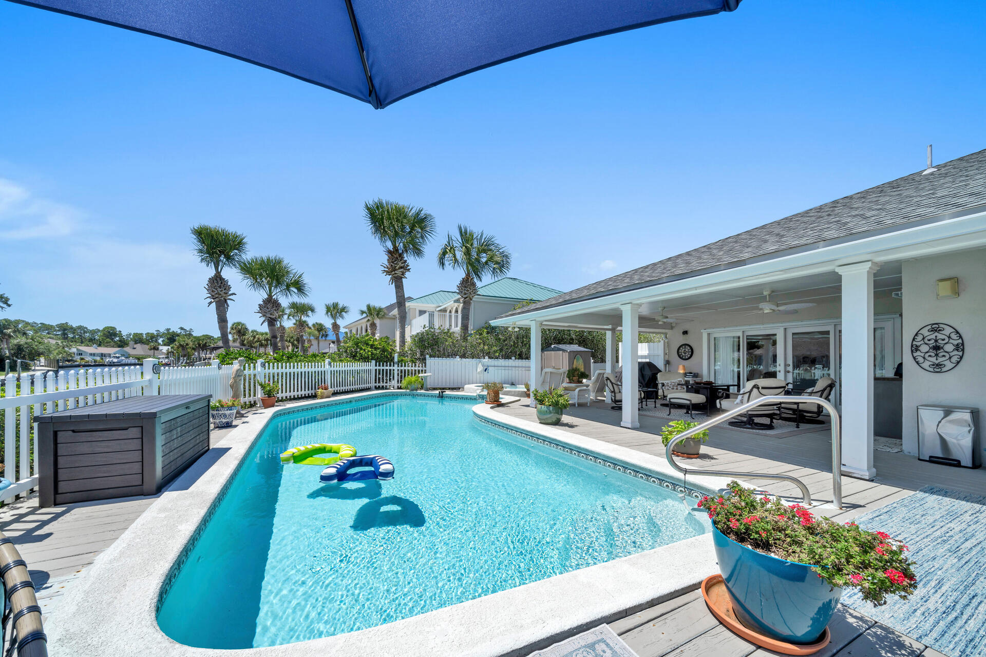 BAY POINT UNIT 1 - Residential
