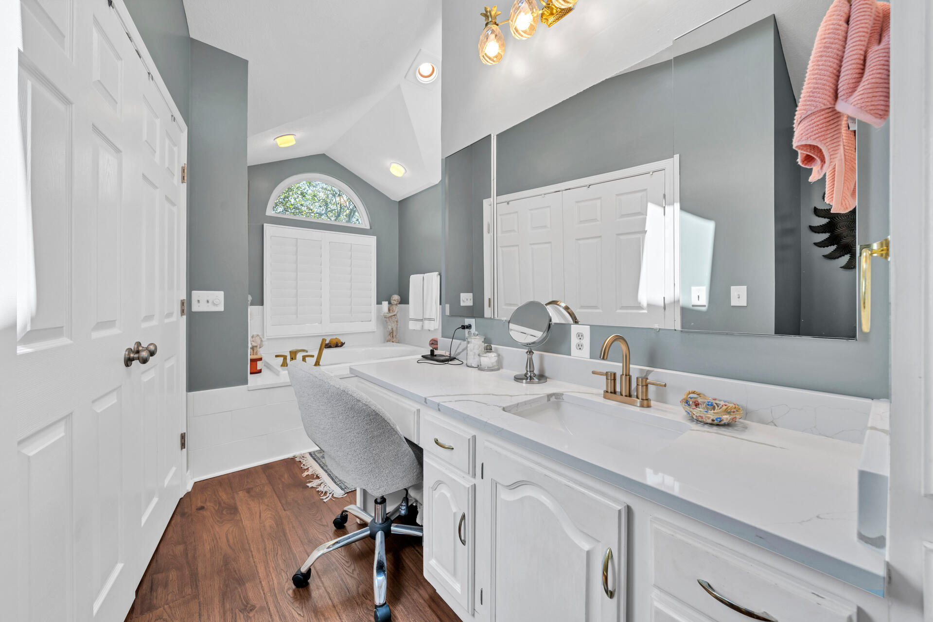 BAY POINT UNIT 1 - Residential