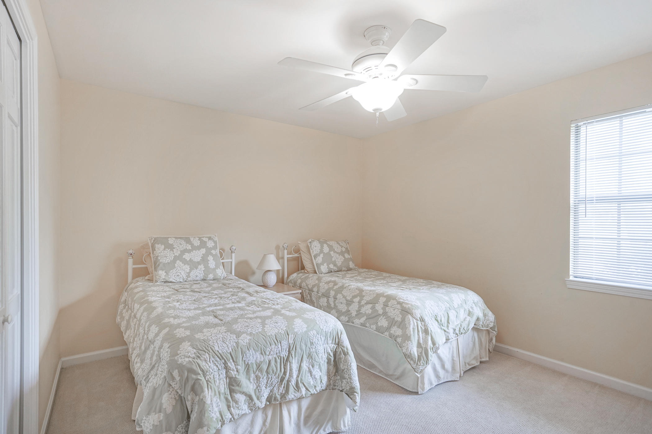 ROCKY BAYOU ESTATES 01 - Residential