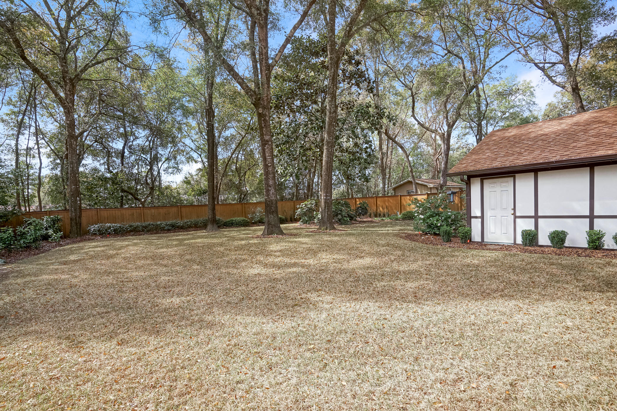 ROCKY BAYOU ESTATES 01 - Residential