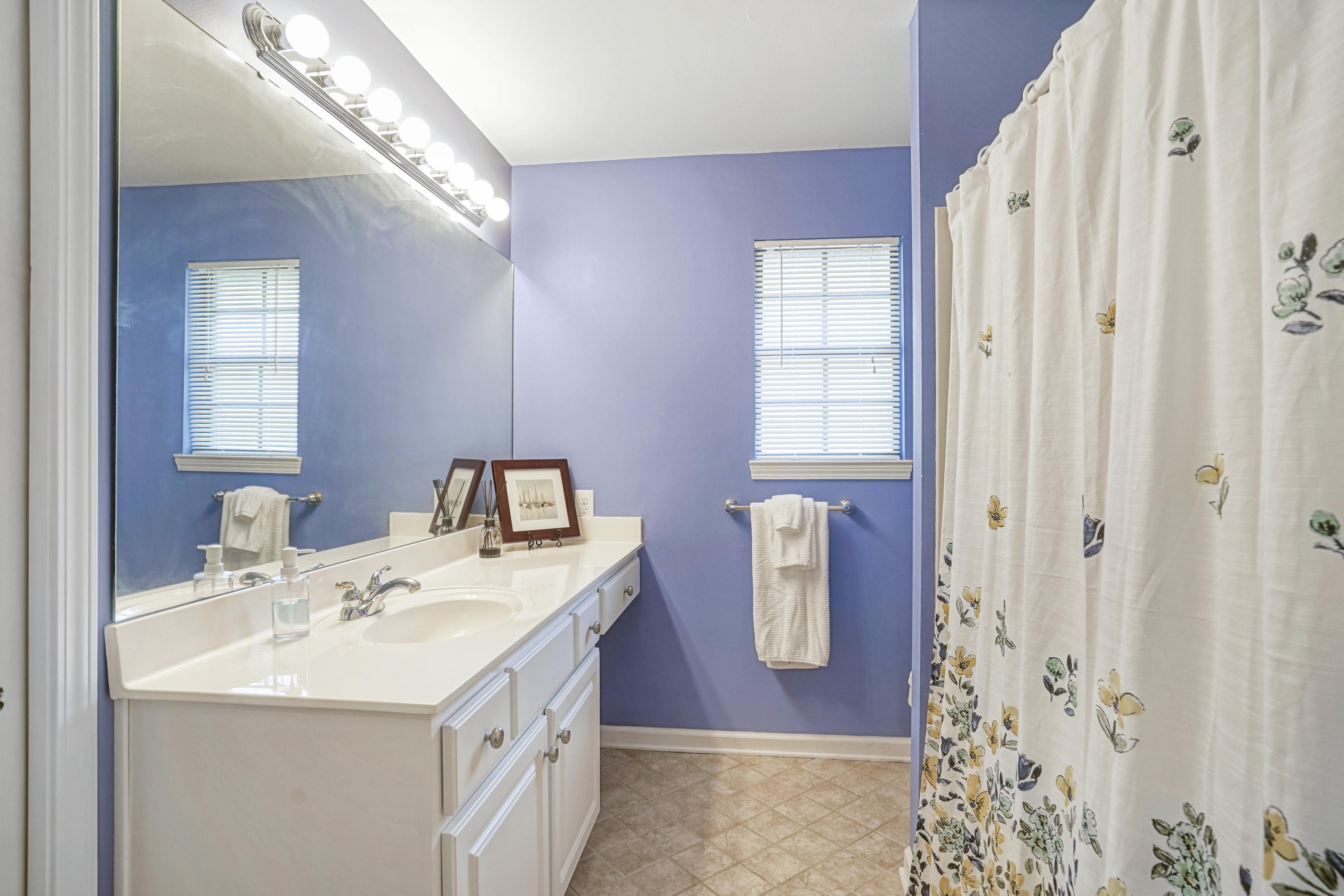 ROCKY BAYOU ESTATES 01 - Residential