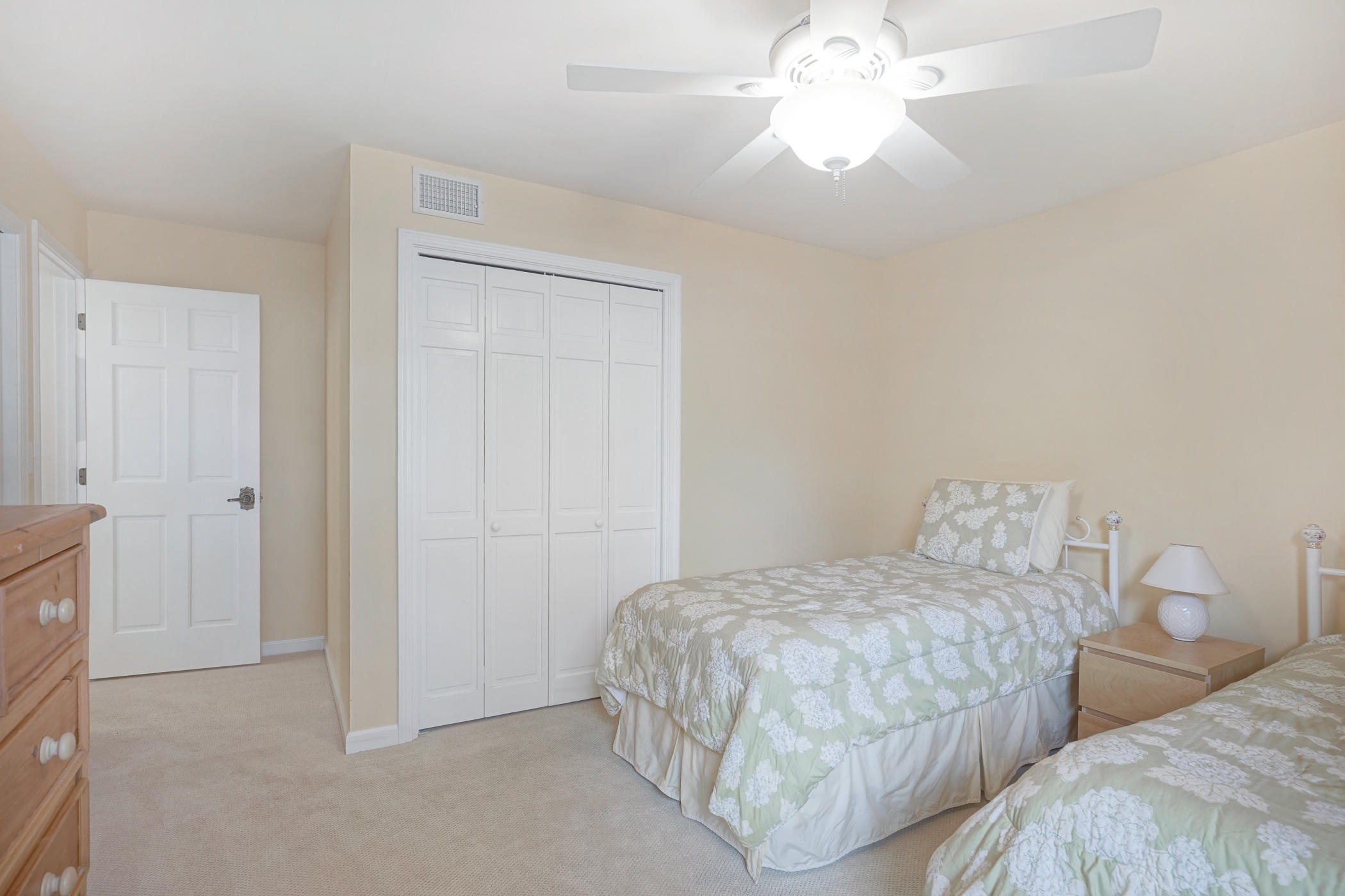 ROCKY BAYOU ESTATES 01 - Residential