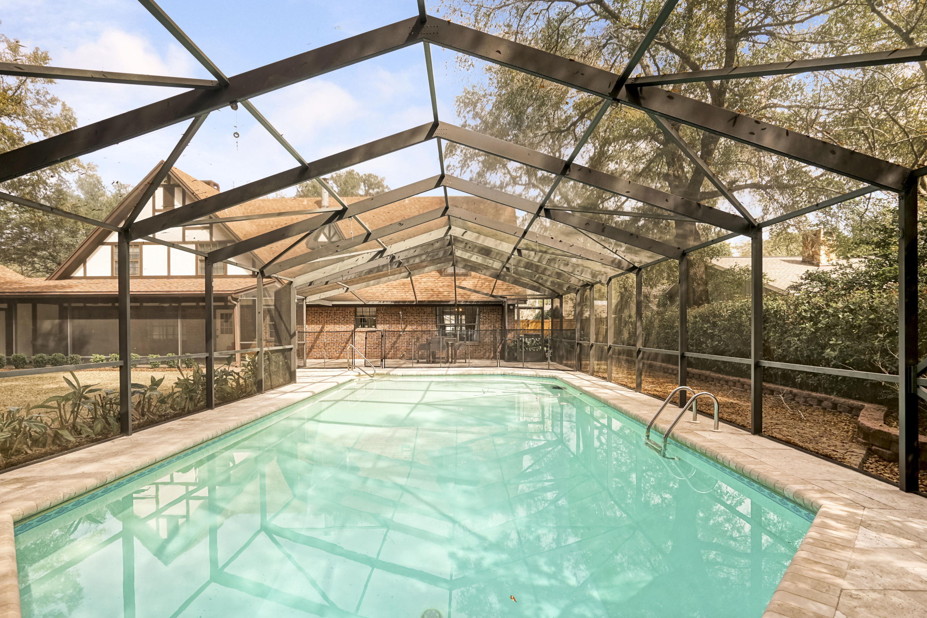 ROCKY BAYOU ESTATES 01 - Residential