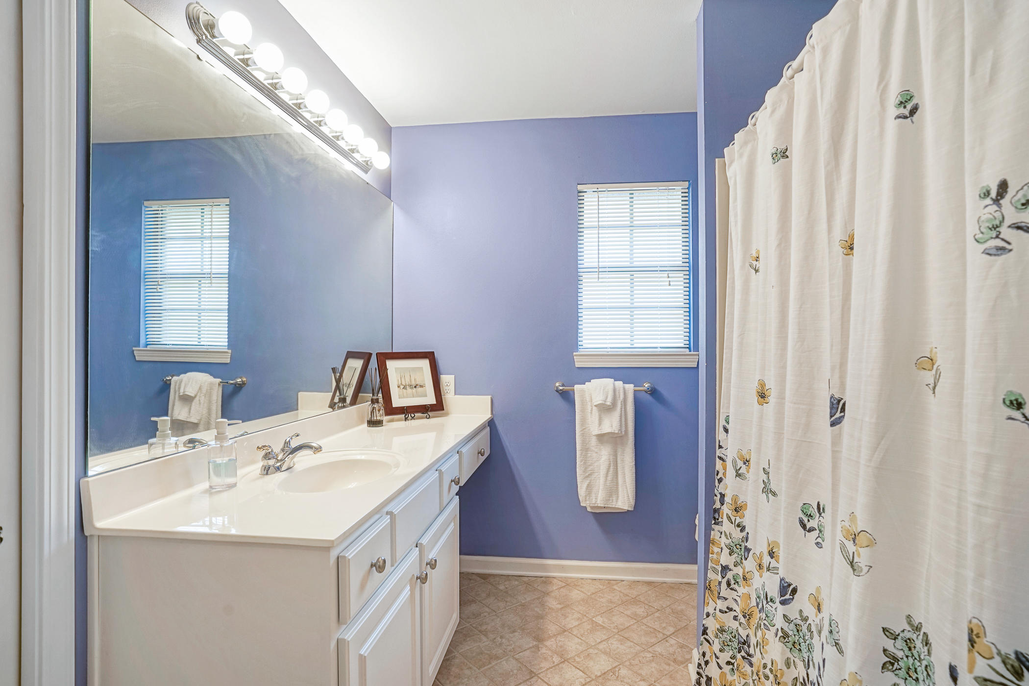 ROCKY BAYOU ESTATES 01 - Residential