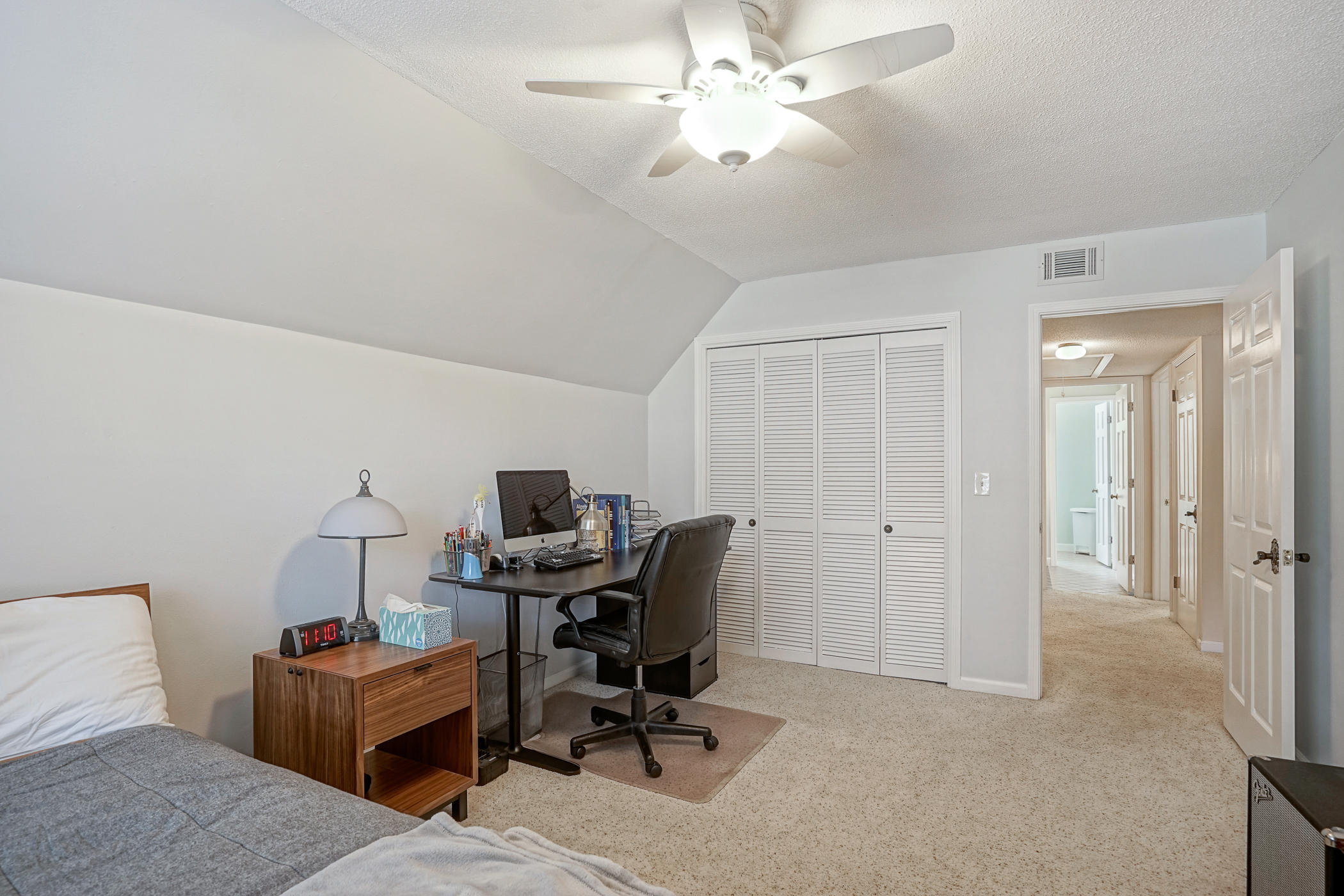 ROCKY BAYOU ESTATES 01 - Residential