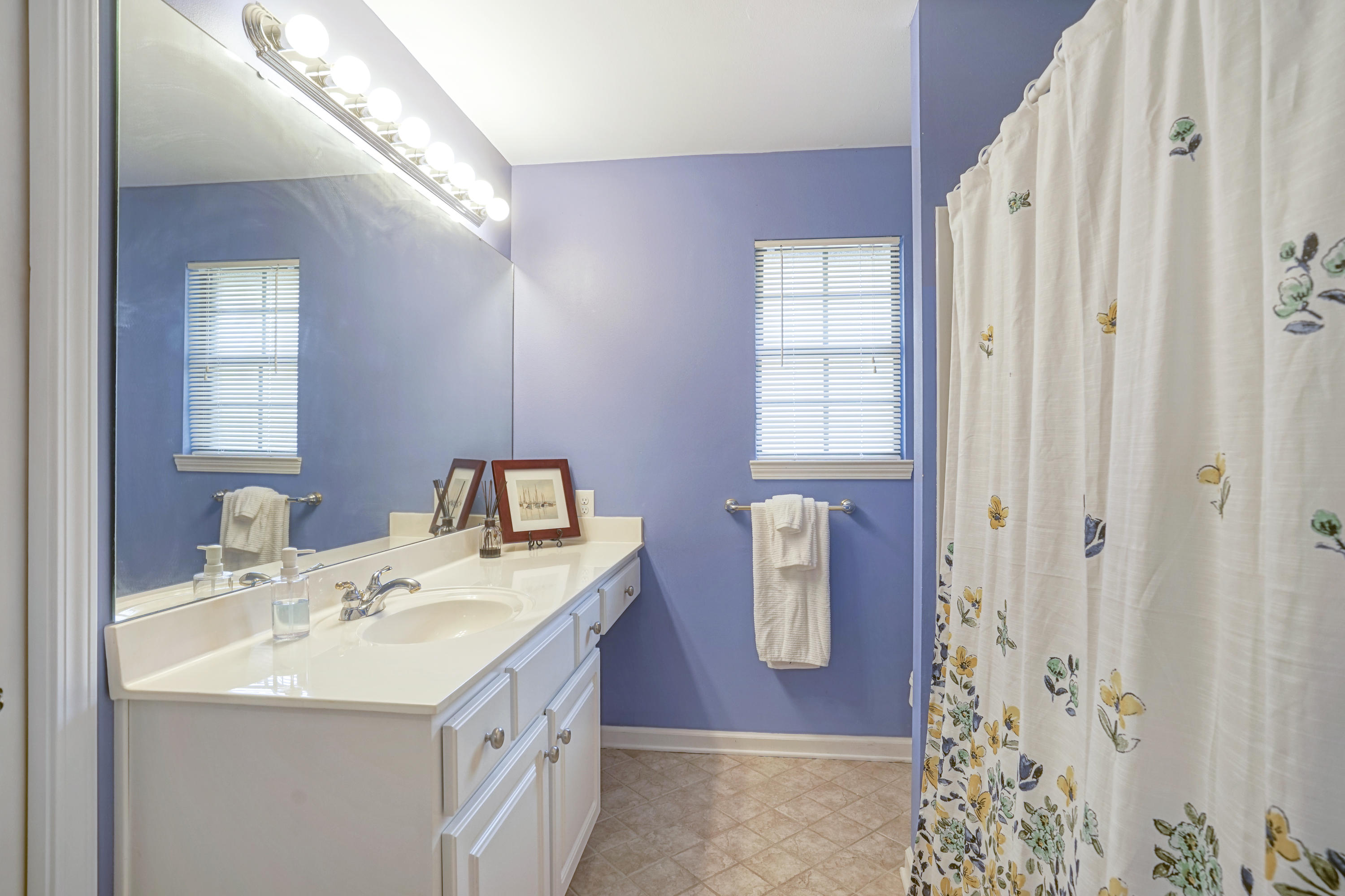 ROCKY BAYOU ESTATES 01 - Residential