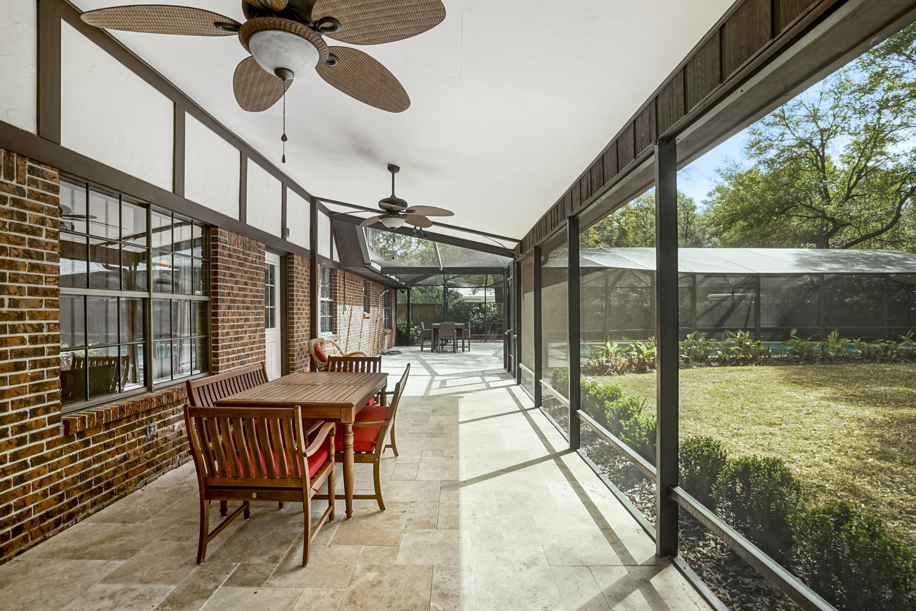 ROCKY BAYOU ESTATES 01 - Residential