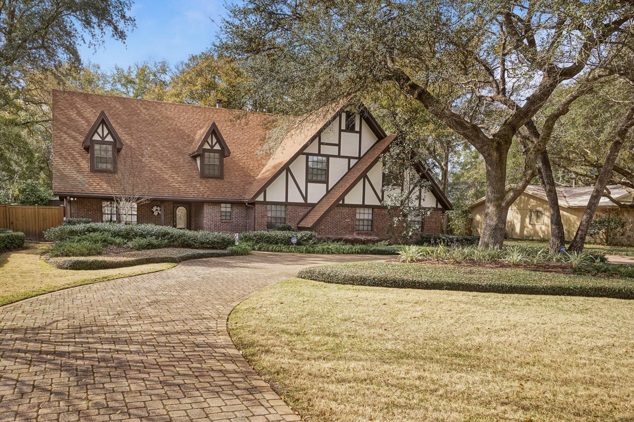 ROCKY BAYOU ESTATES 01 - Residential