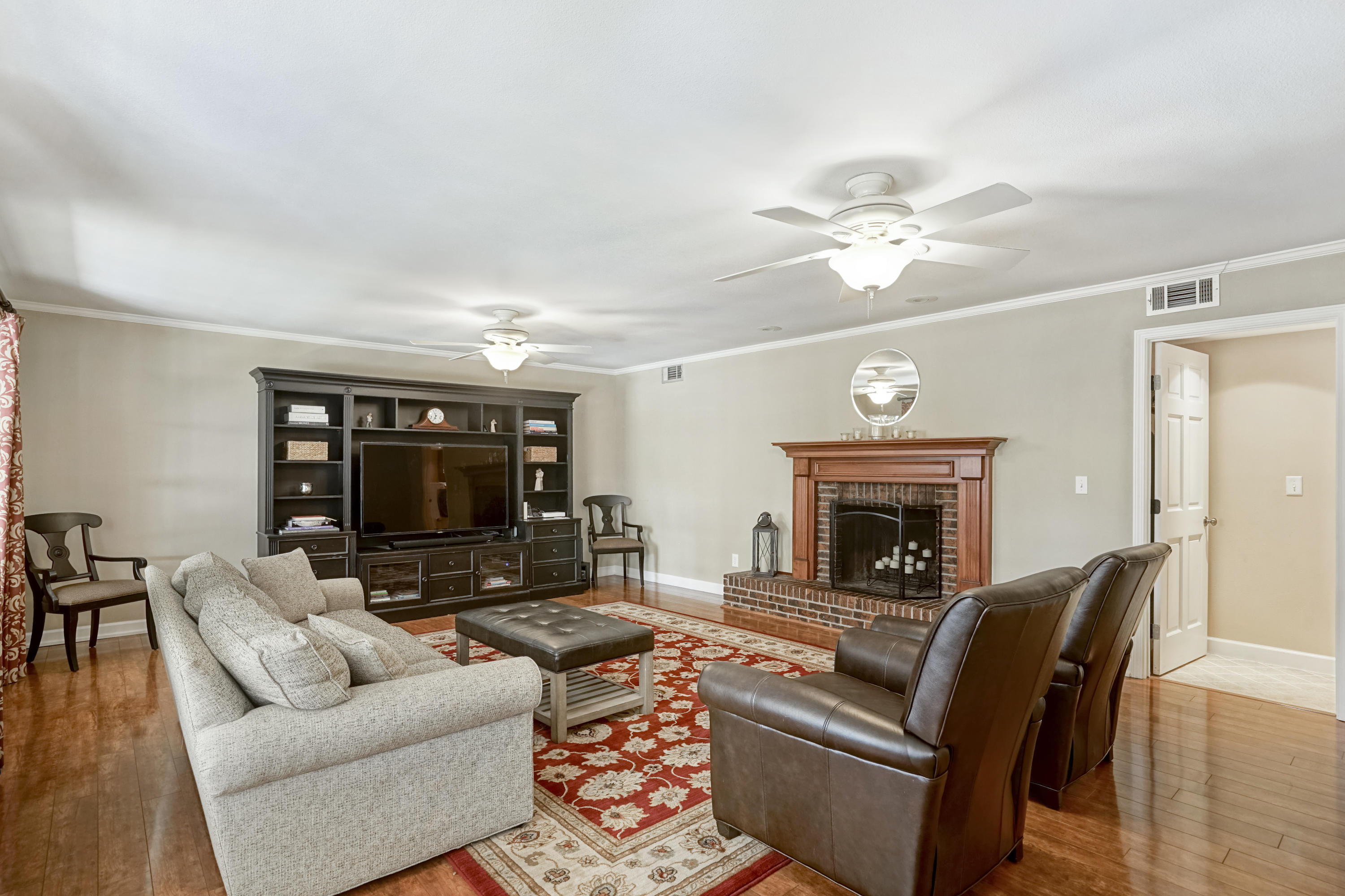 ROCKY BAYOU ESTATES 01 - Residential
