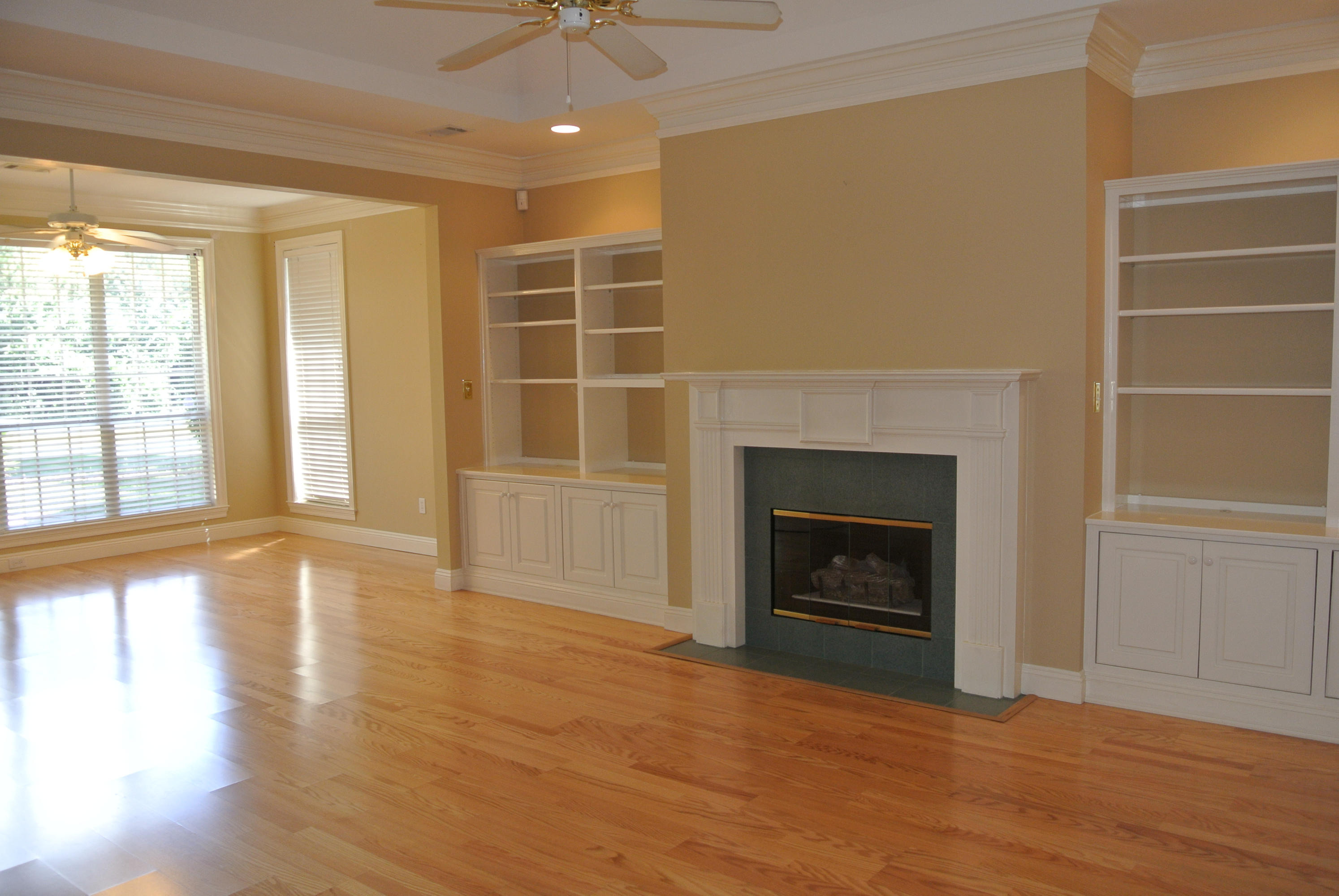 TURNBERRY PLACE - Residential Lease