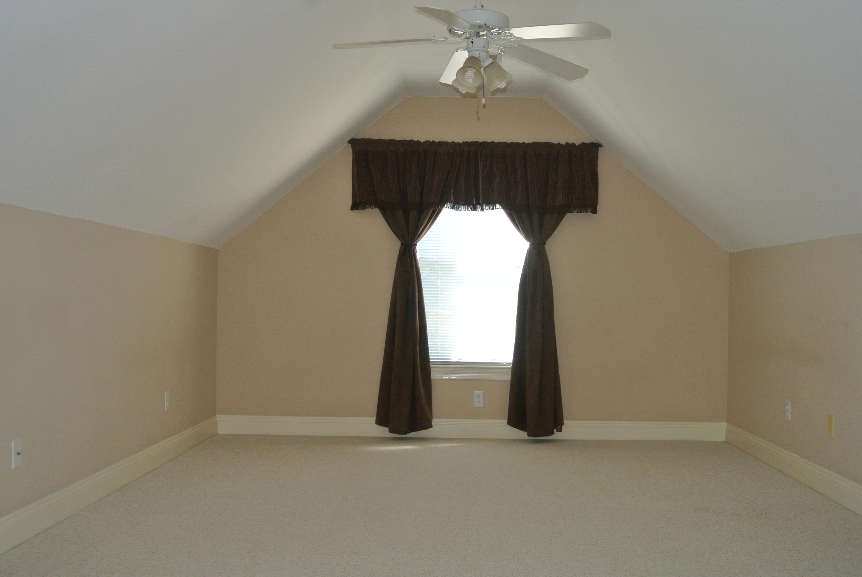 TURNBERRY PLACE - Residential Lease