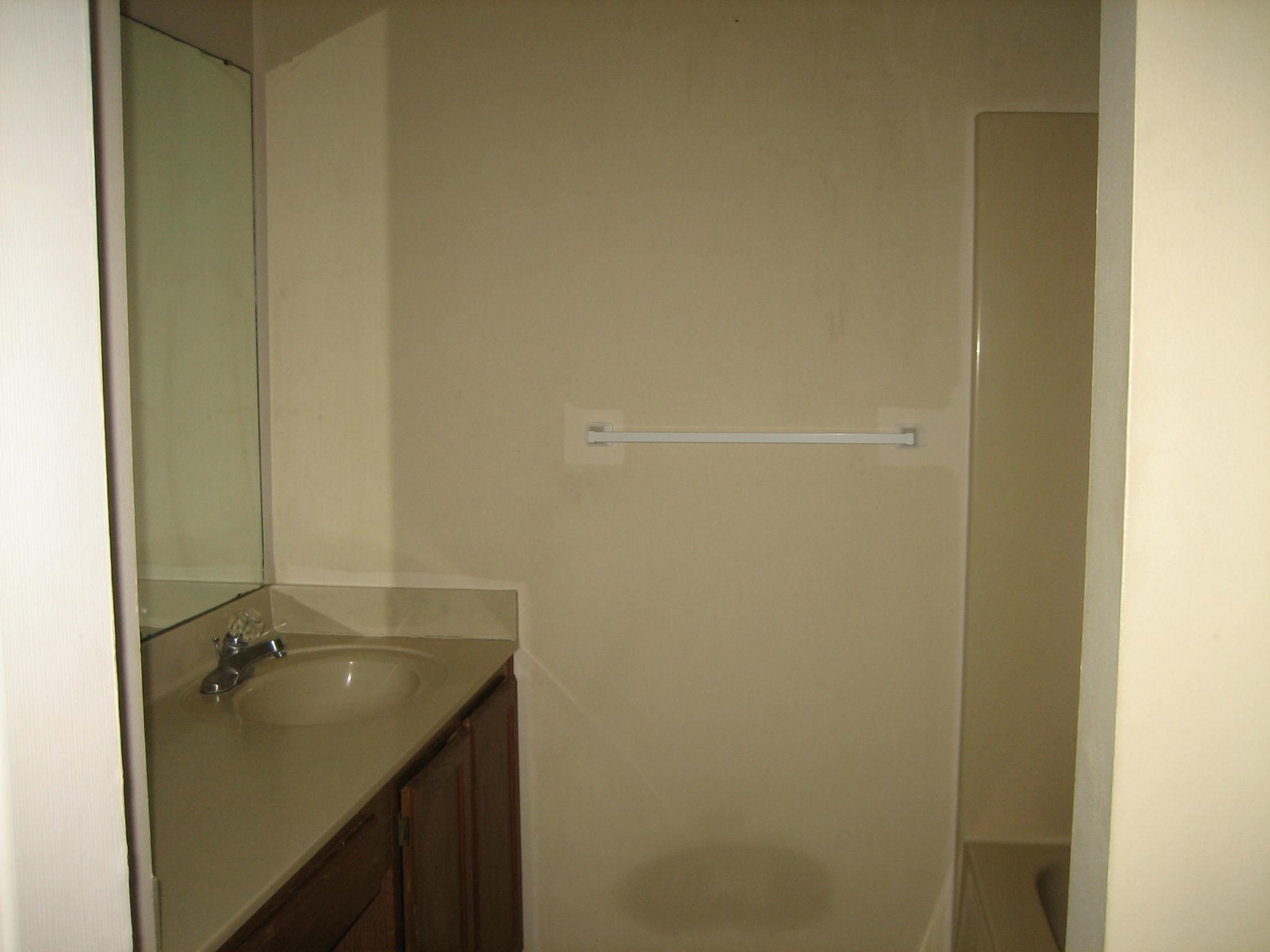 COUNTRY CLUB ESTATES 1ST ADDN - Residential