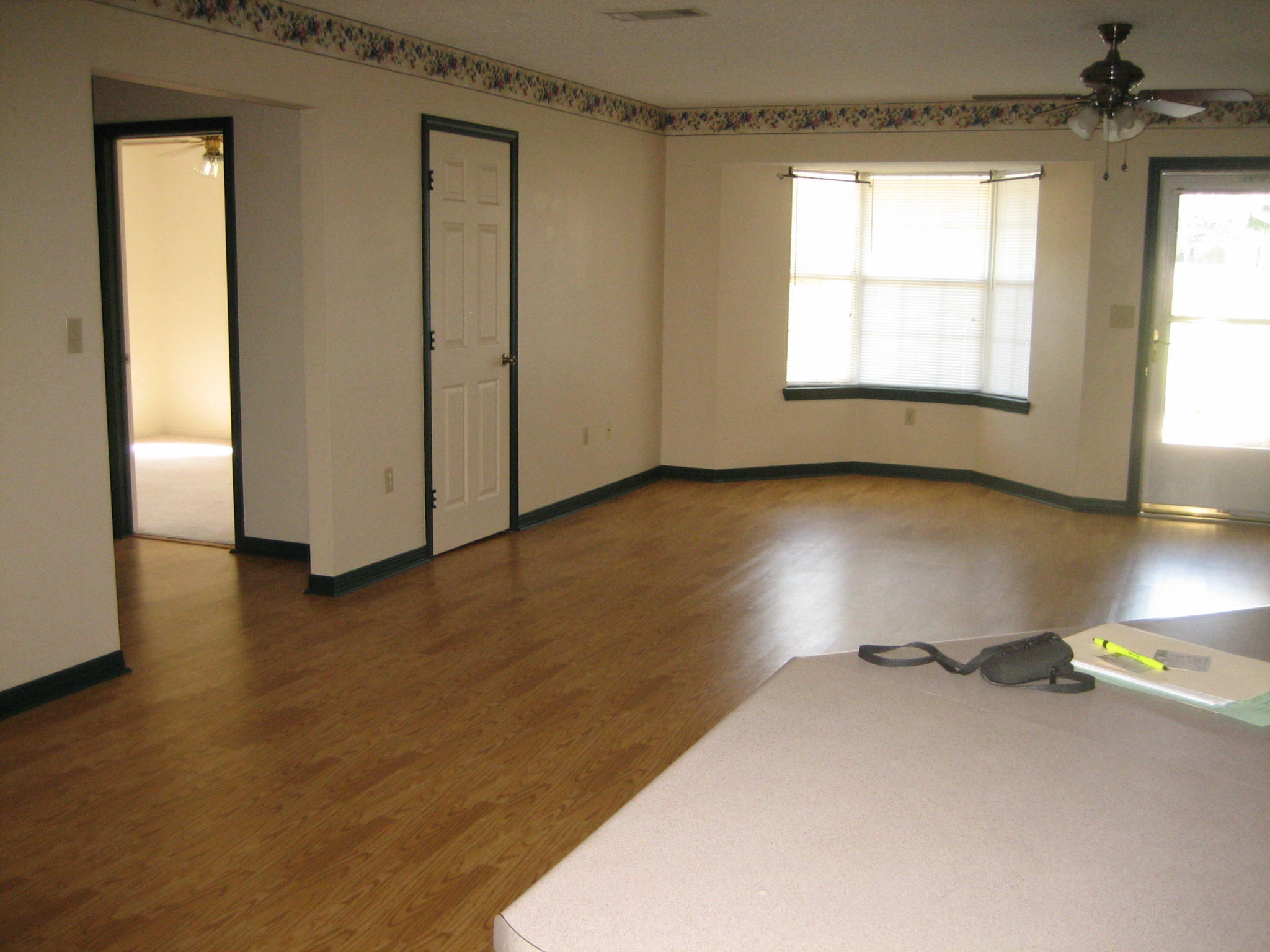 COUNTRY CLUB ESTATES 1ST ADDN - Residential