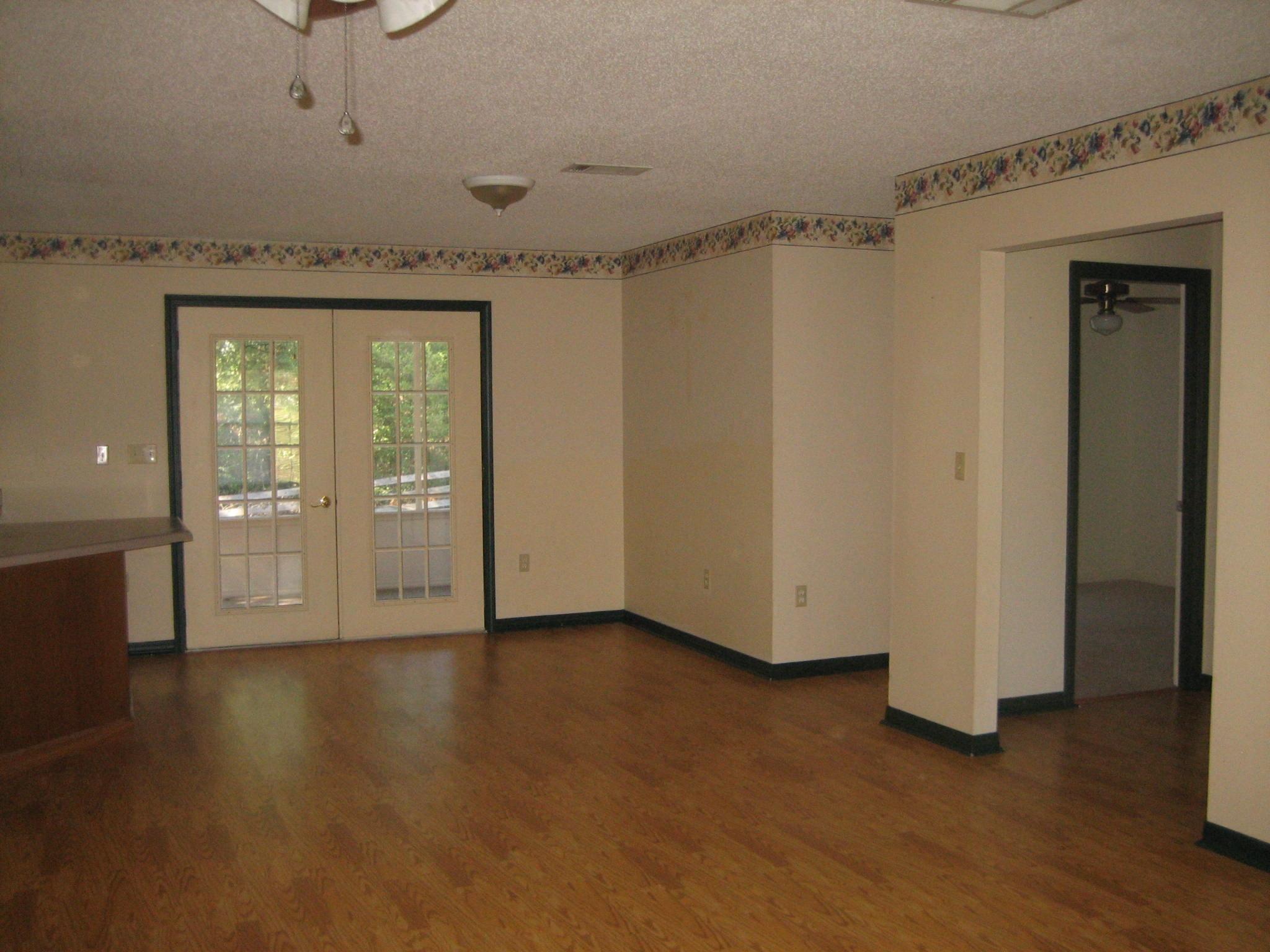 COUNTRY CLUB ESTATES 1ST ADDN - Residential