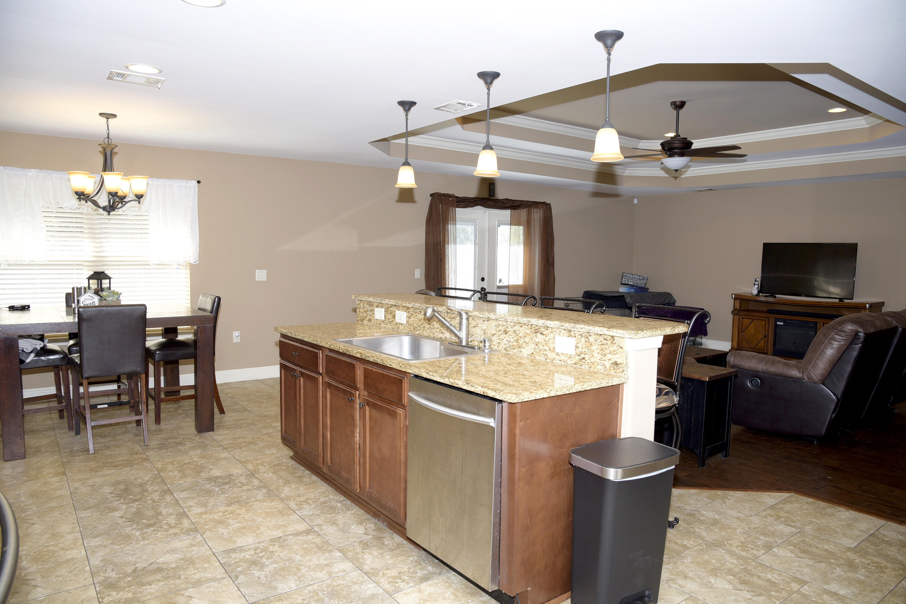 TRAILWOOD ESTATES - Residential