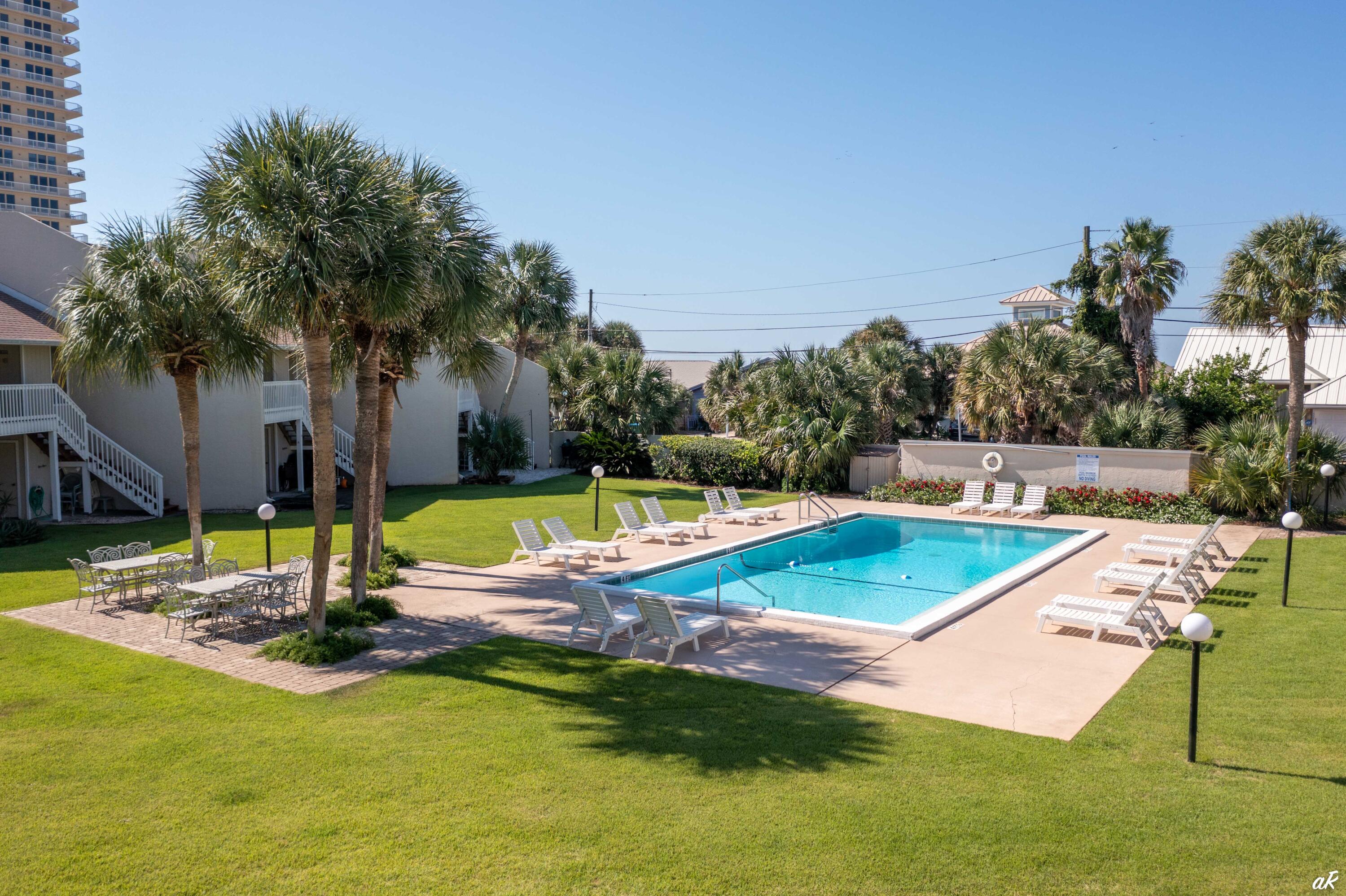 Windsong Condo Phase 1 - Residential