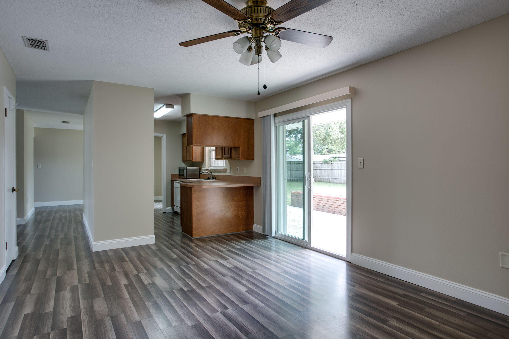 SHERWOOD FOREST - Residential Lease