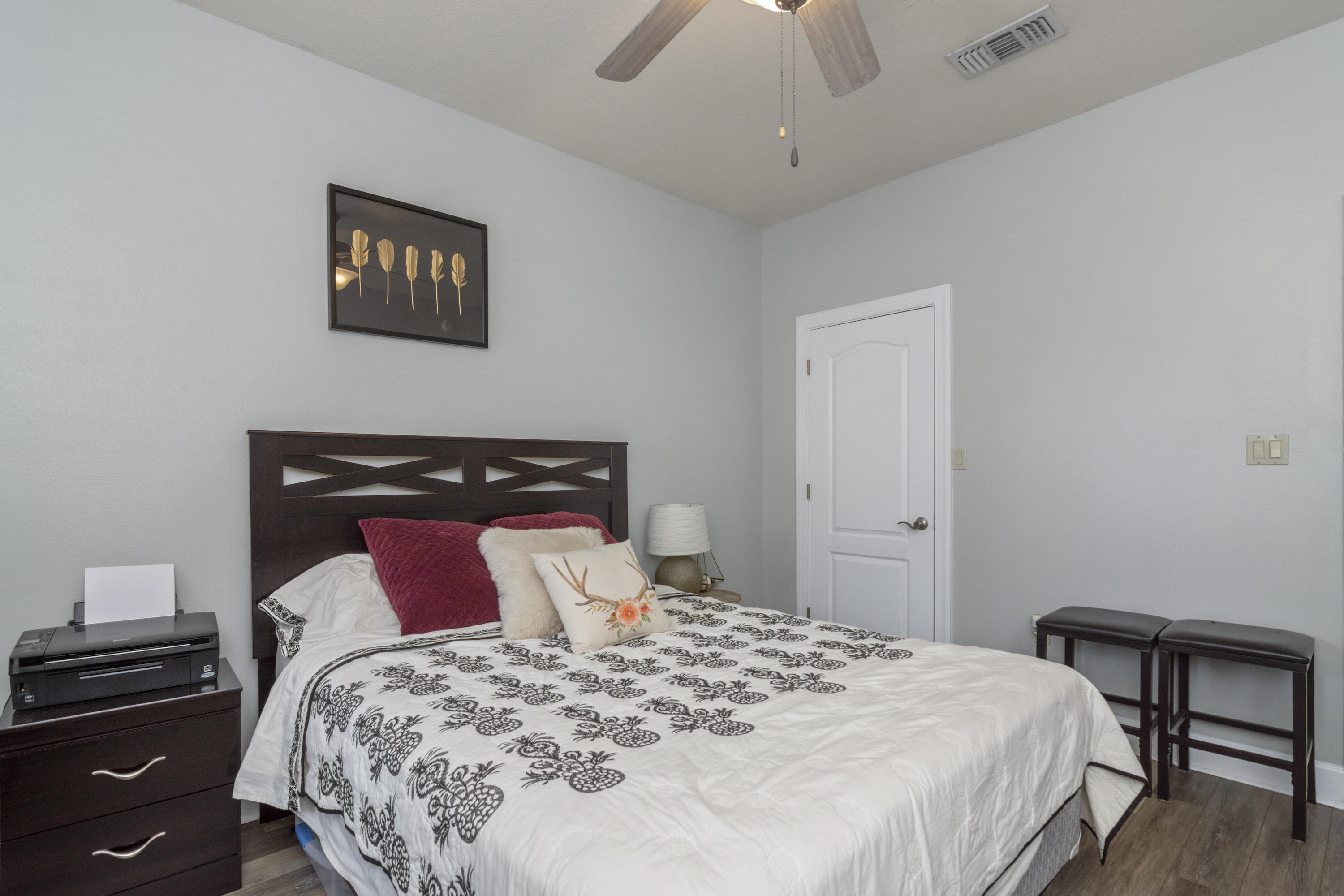 CHARDONNAY ESTATES - Residential