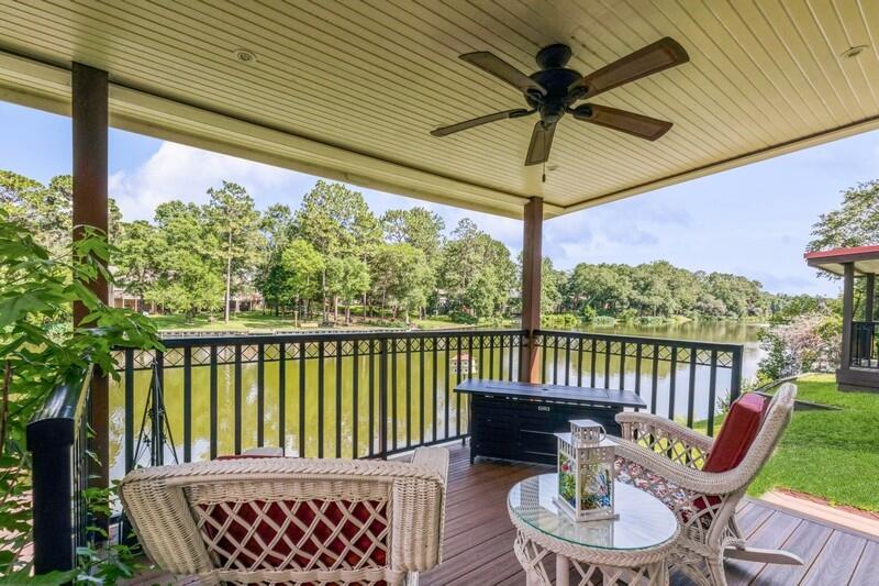 LAKE WAY VILLAS 1 - Residential