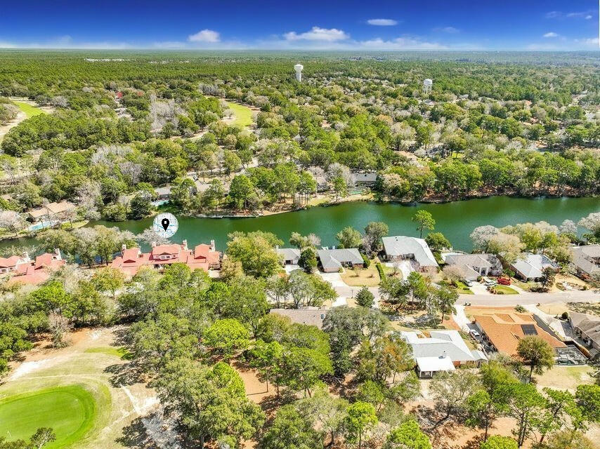 LAKE WAY VILLAS 1 - Residential