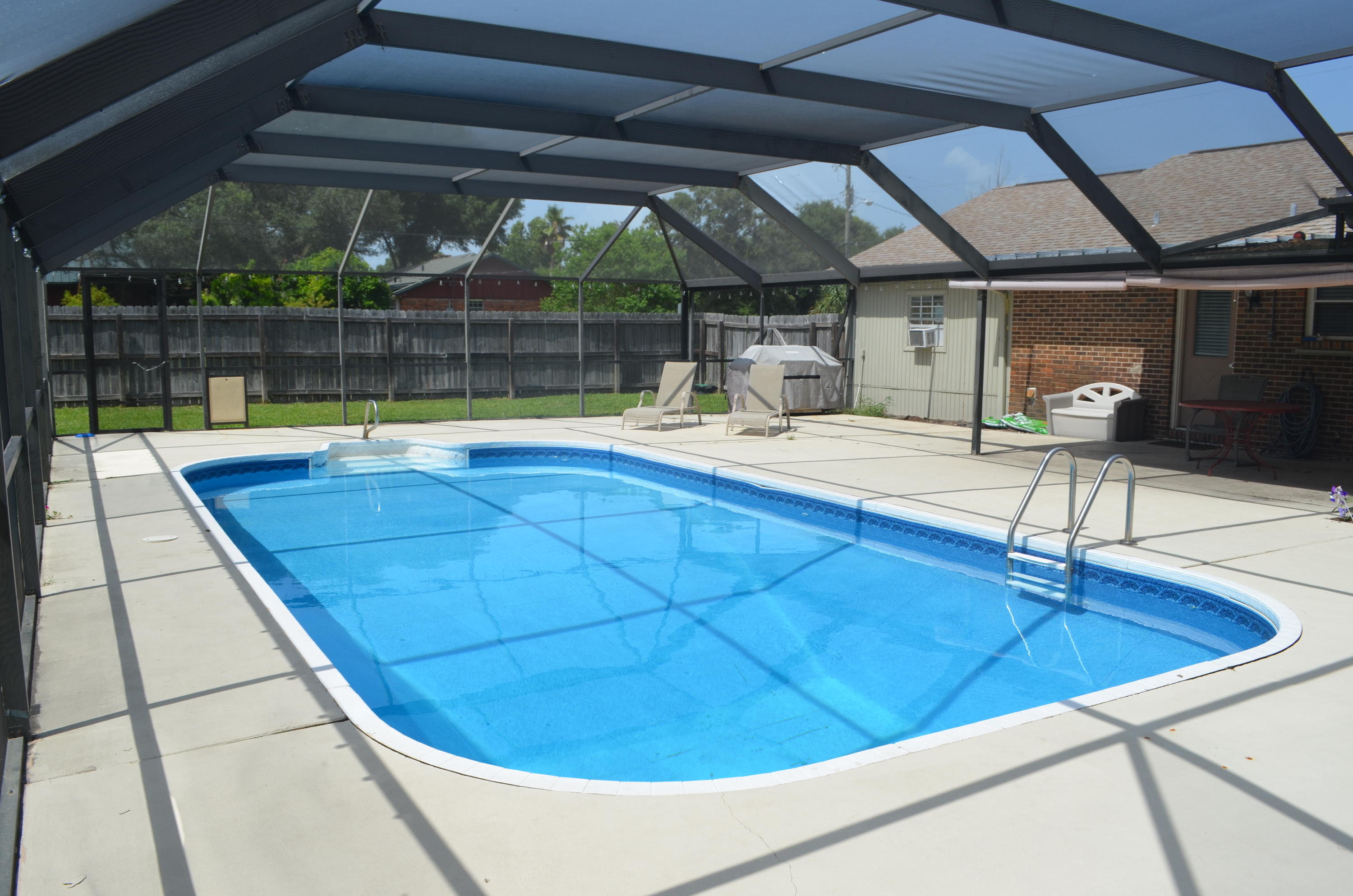 EASTWOOD 1ST ADDN - Residential