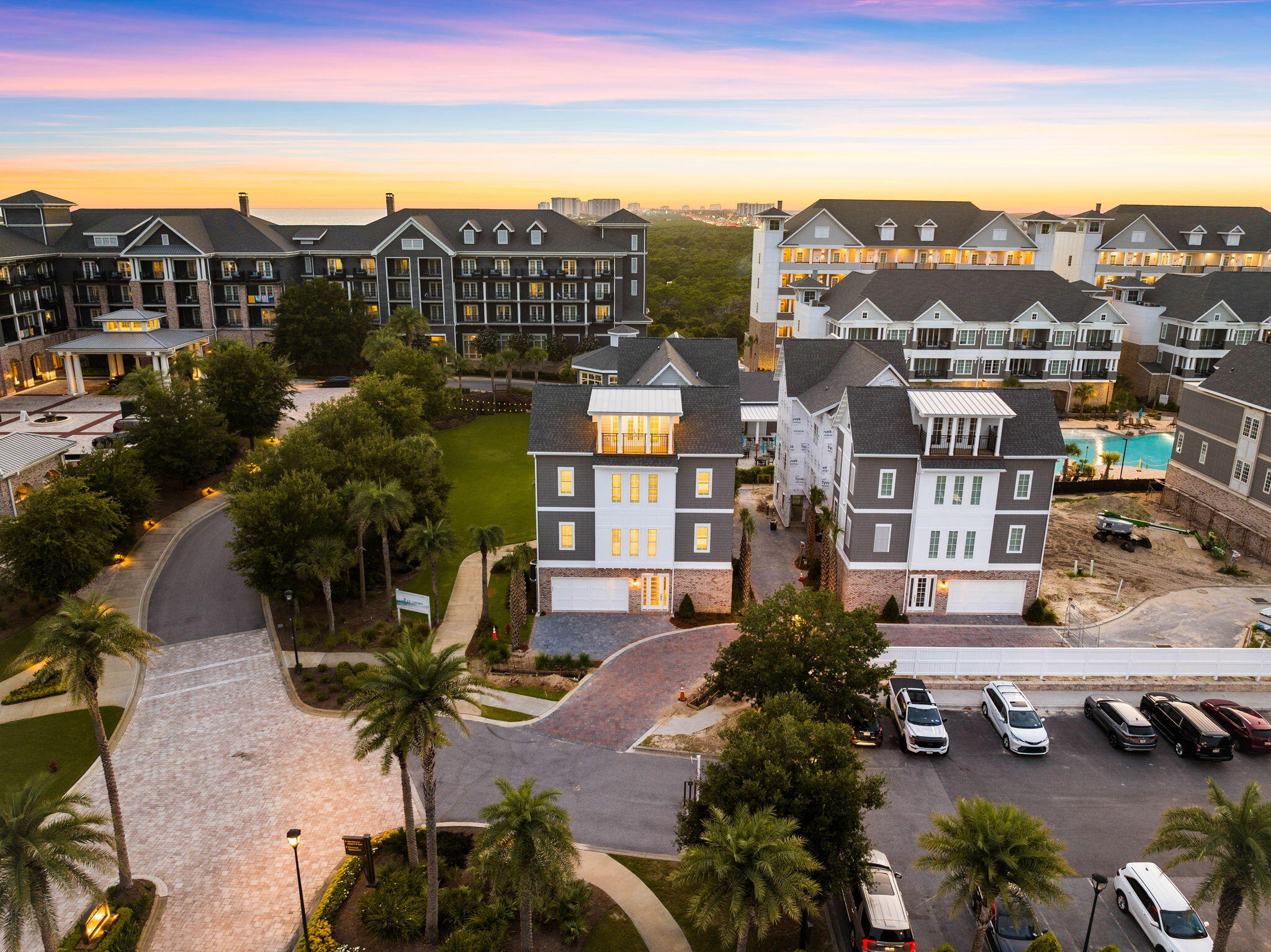 Henderson Cottages - Residential