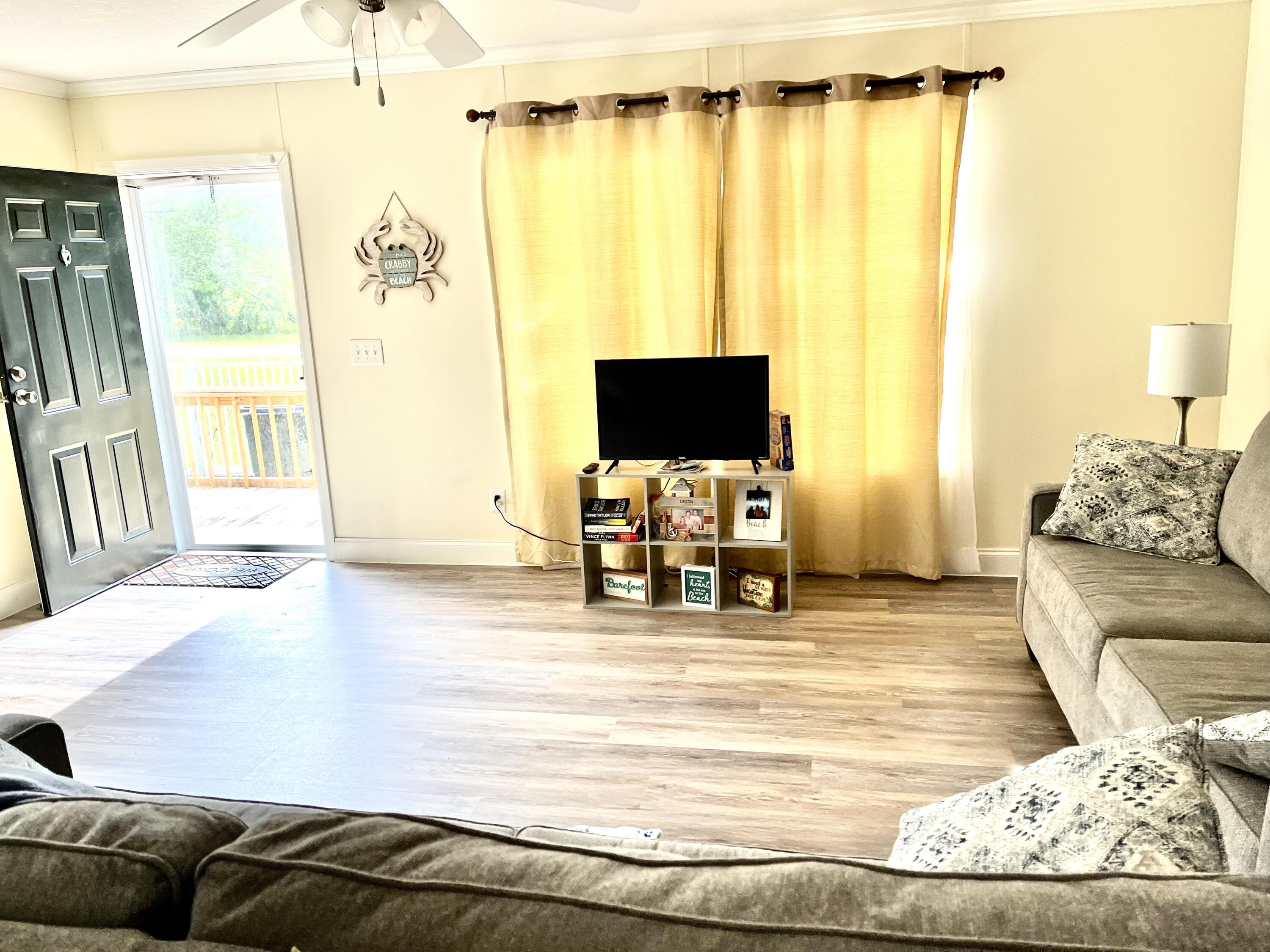 INDIAN CREEK RANCHETTES UNREC - Residential