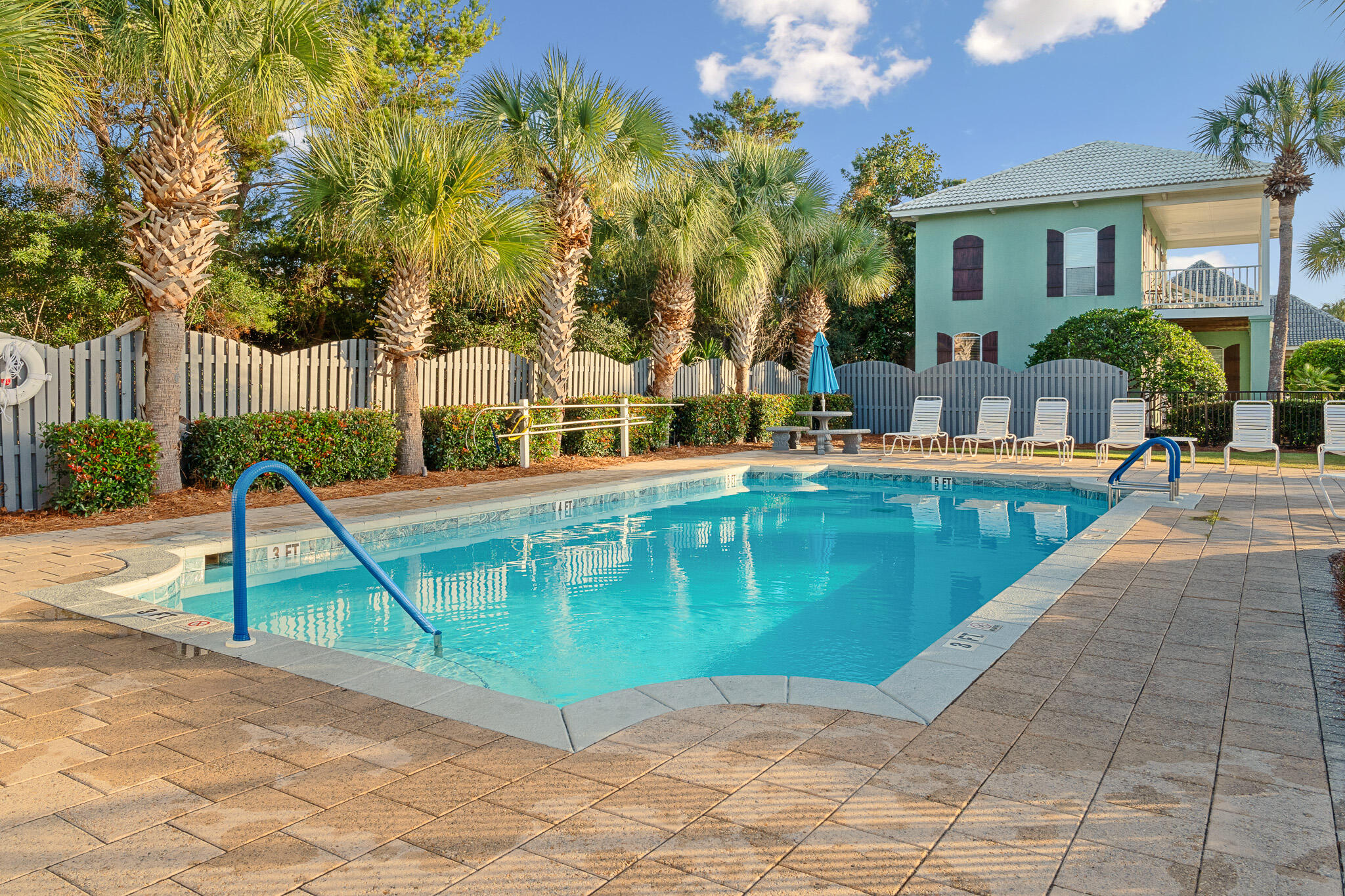 EMERALD SHORES OF SOUTH WALTON - Residential