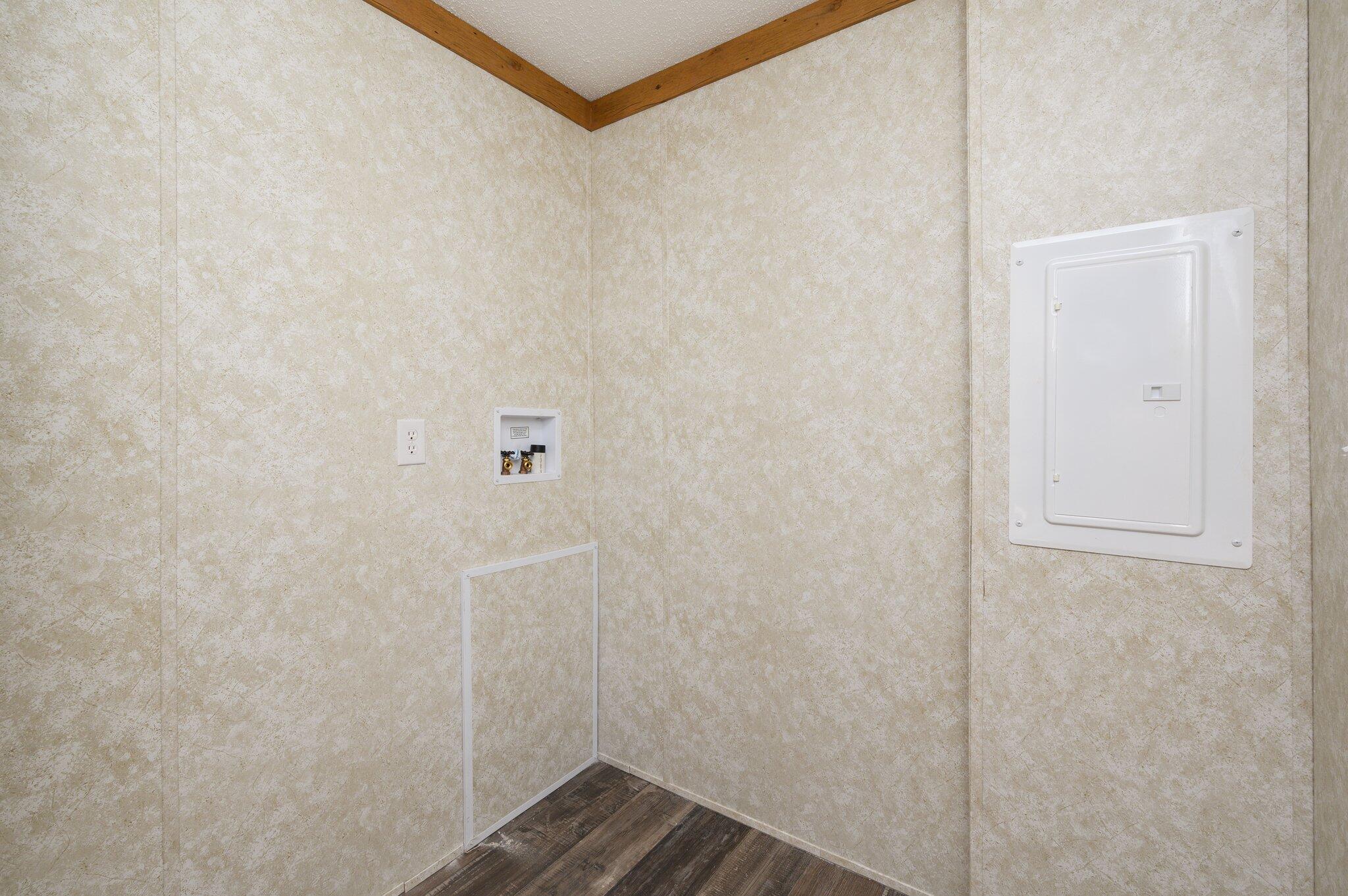 OAKWOOD HILLS UNIT 1 - Residential