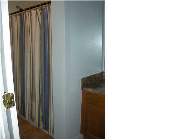 KING'S PORT - Residential Lease