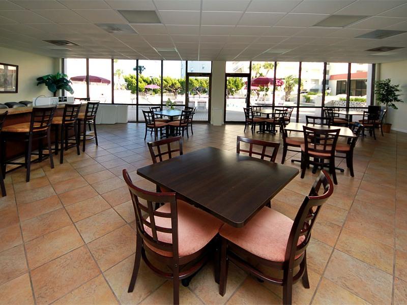 EL MATADOR CONDO - Residential