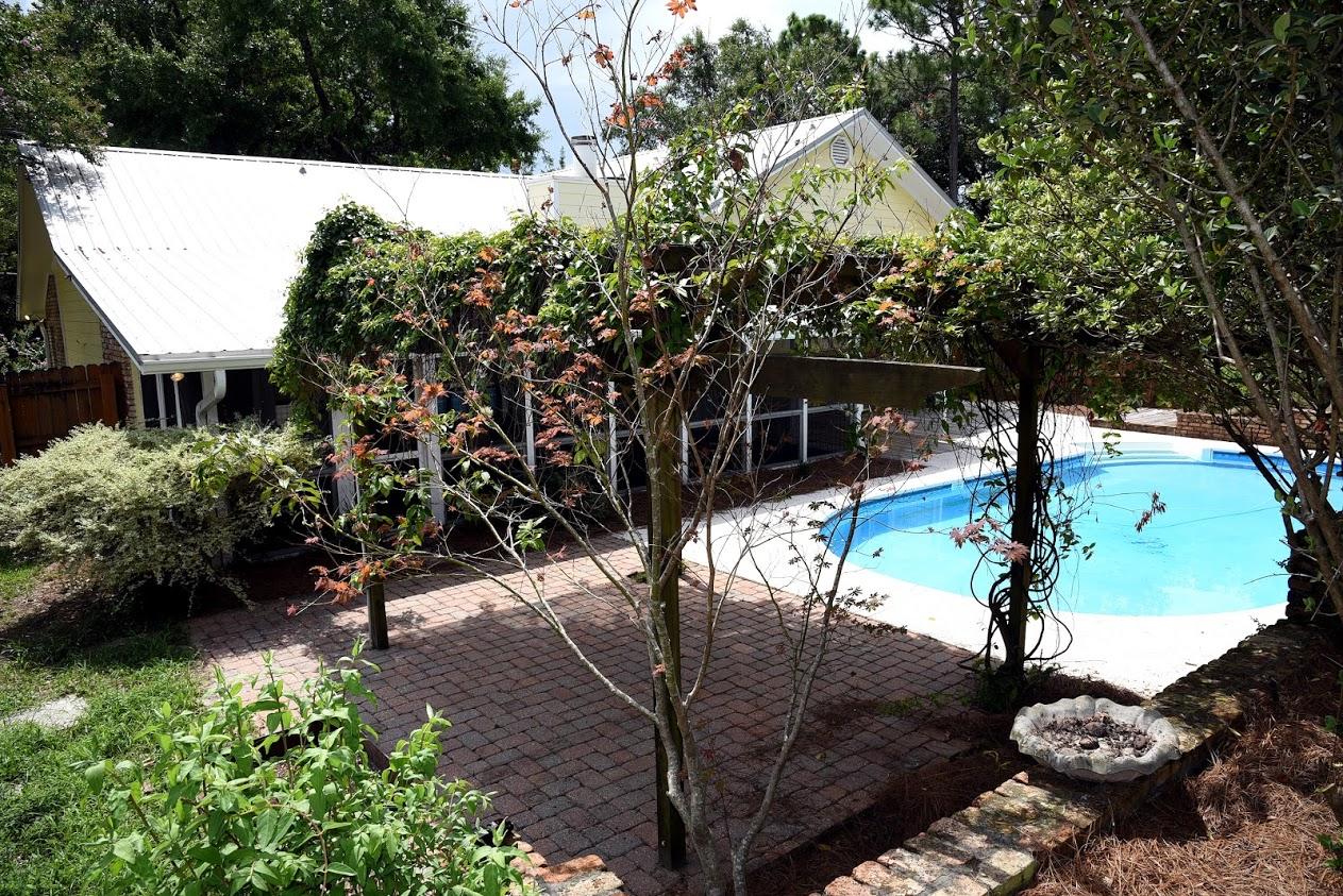 PINE FOREST S/D - Residential