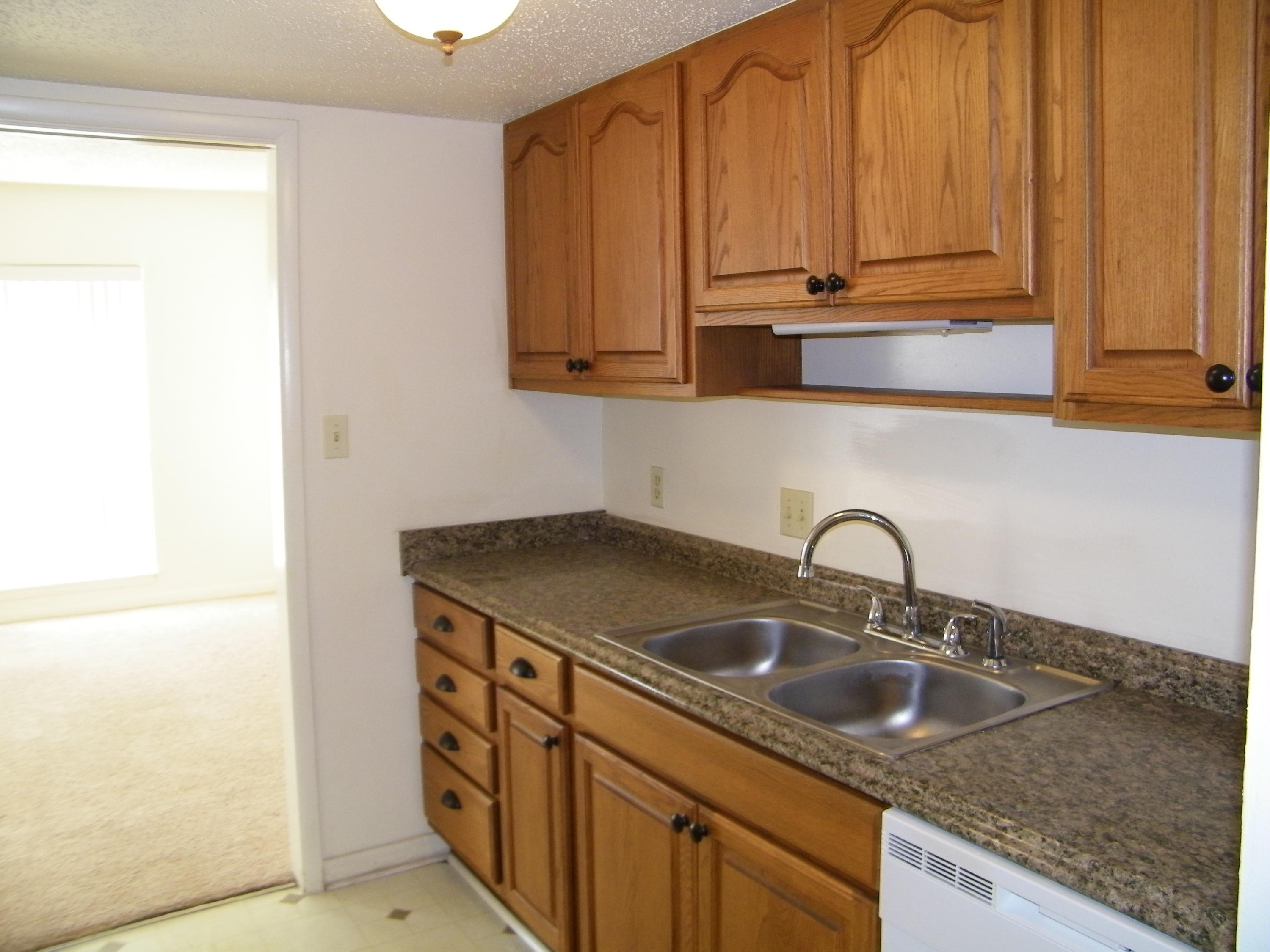 CASA DEL MAR - Residential Lease