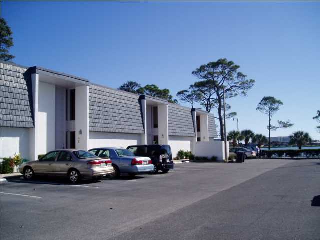 CASA DEL MAR - Residential Lease