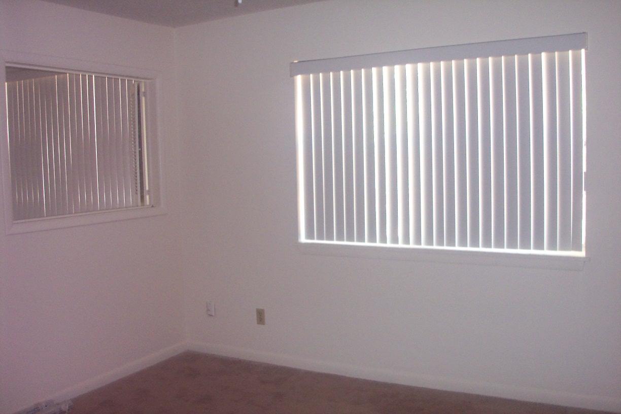 CASA DEL MAR - Residential Lease