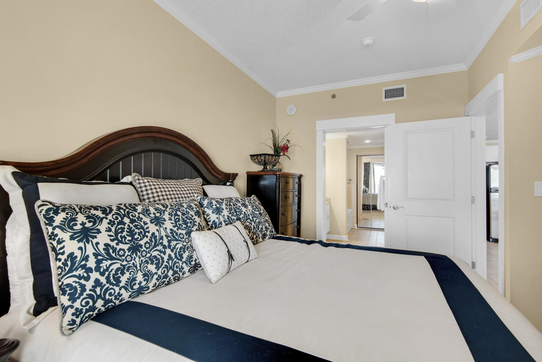 GRAND PANAMA BEACH RESORTS - Residential