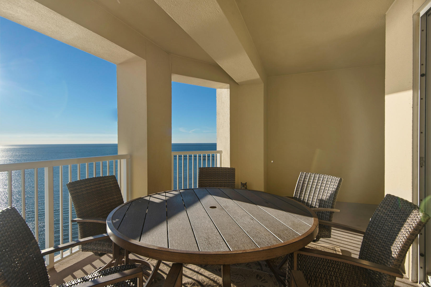 GRAND PANAMA BEACH RESORTS - Residential