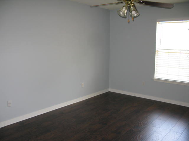 WINDSOR VILLAGE - Residential