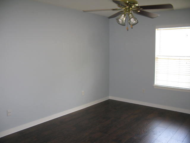 WINDSOR VILLAGE - Residential