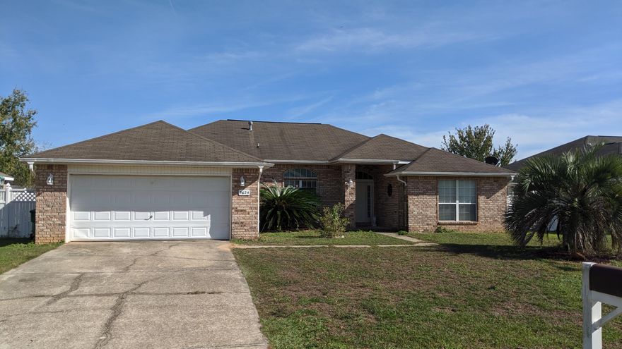 ***Motivated Seller!*** Price to sell! Come look at this spacious all brick home with 4 bedrooms an two baths. Nice foyer into an large family room with open concept into kitchen with lots of cabinets and a breakfast bar. The home has a formal dining as well as a breakfast nook. Master bedroom has his and hers walk in closets an dual vanity. Large covered patio out in the back yard also fenced for the little kiddos or pets. Home resides in a community with a pool and tennis courts . With a little TLC this home is priced to have built in equity! Come and look today!