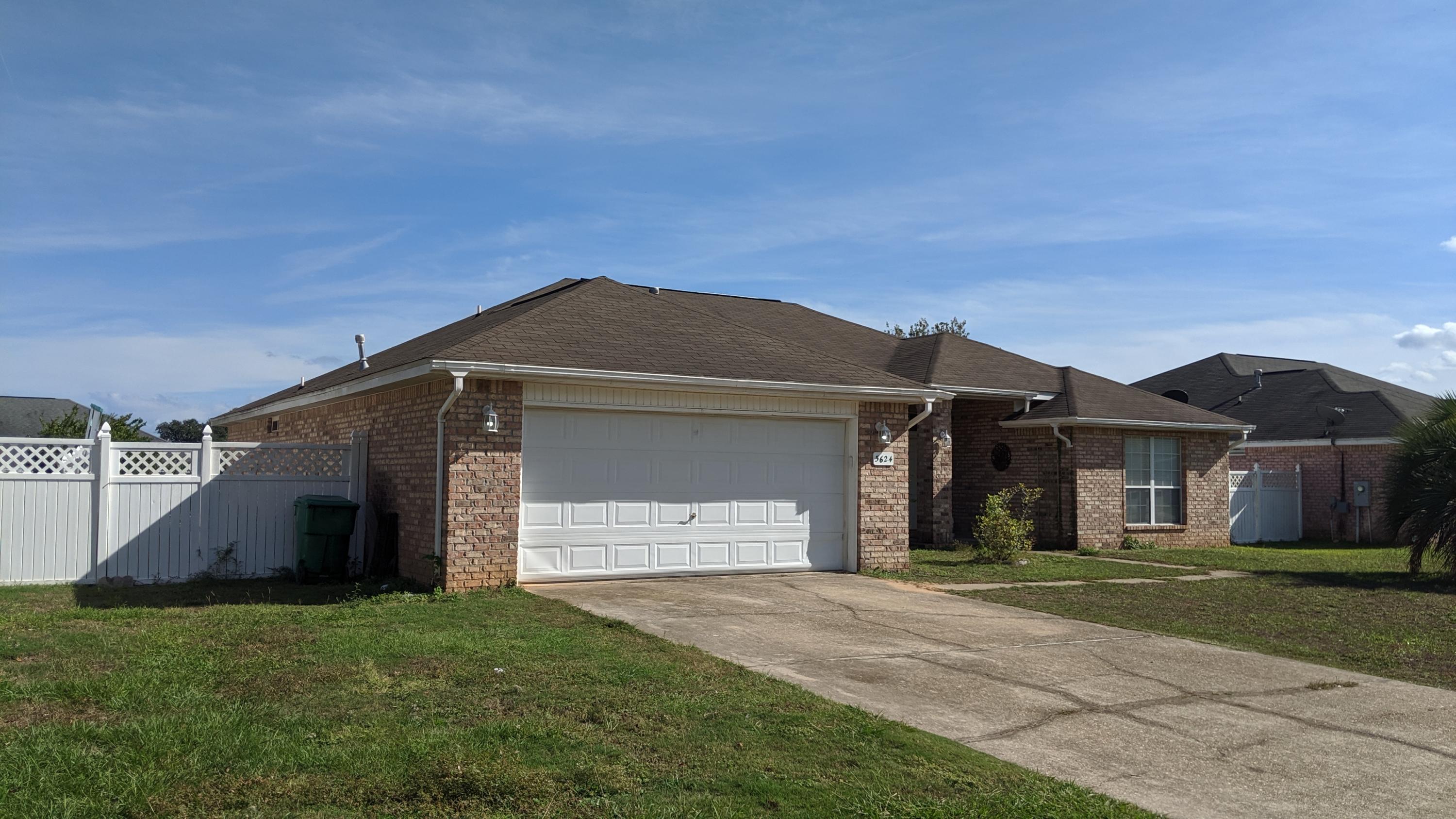 BROOKE ESTATES PH I - Residential